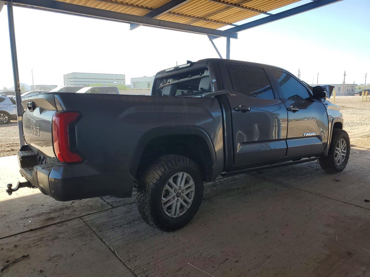 2024 Toyota Tundra, SR5