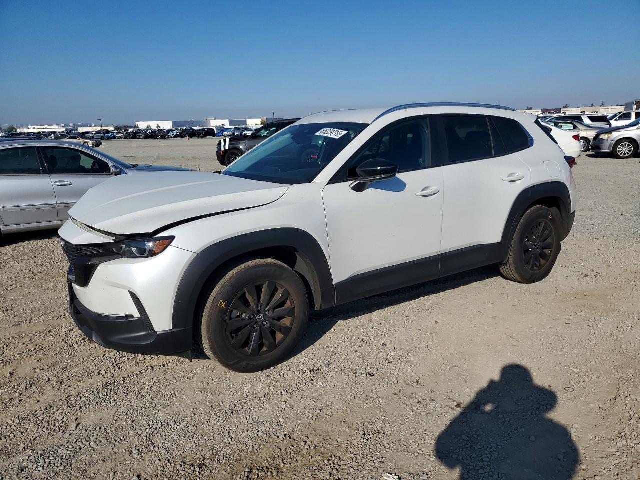 2024 Mazda CX-50, Select