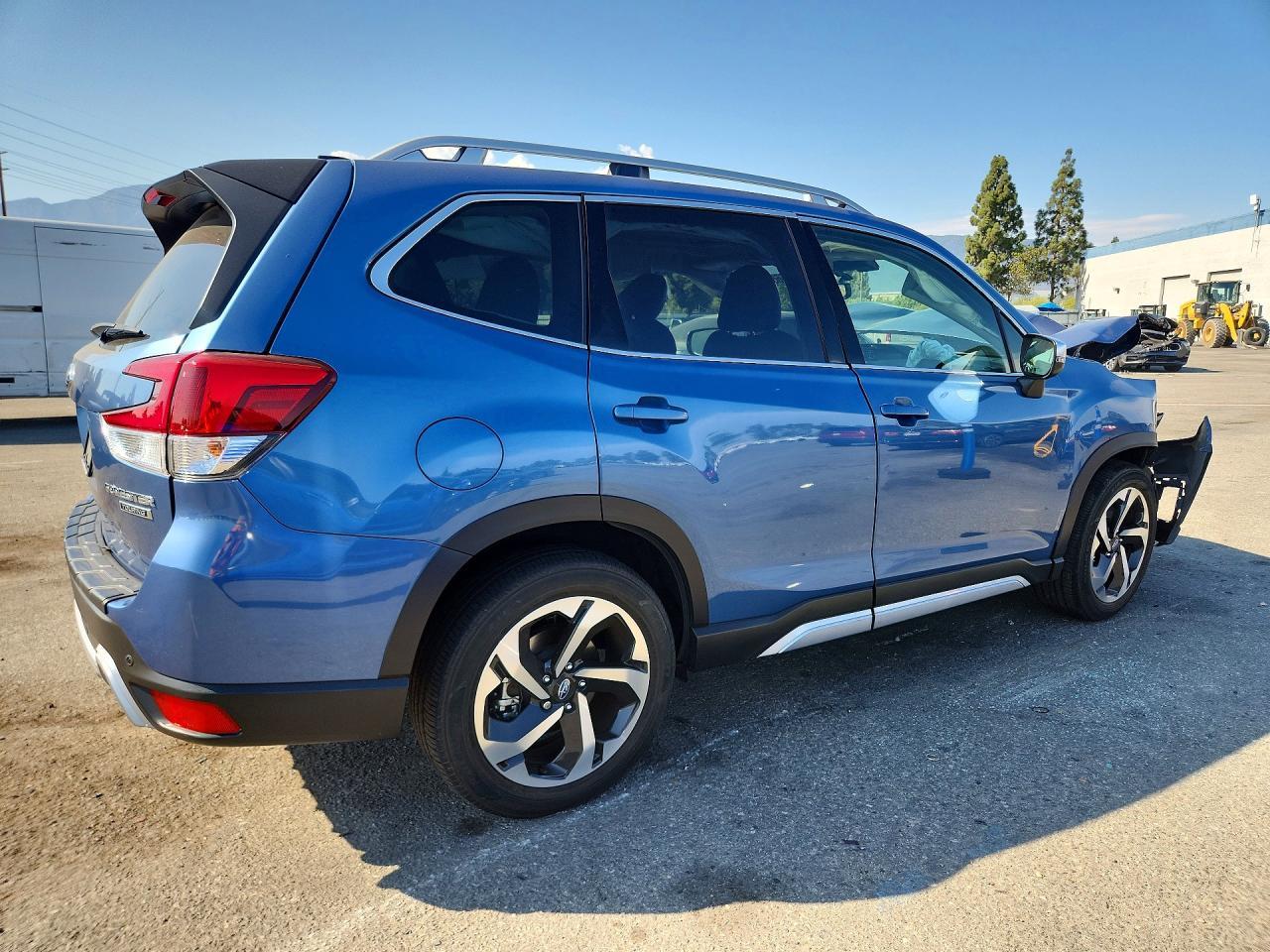 2024 Subaru Forester, Touring