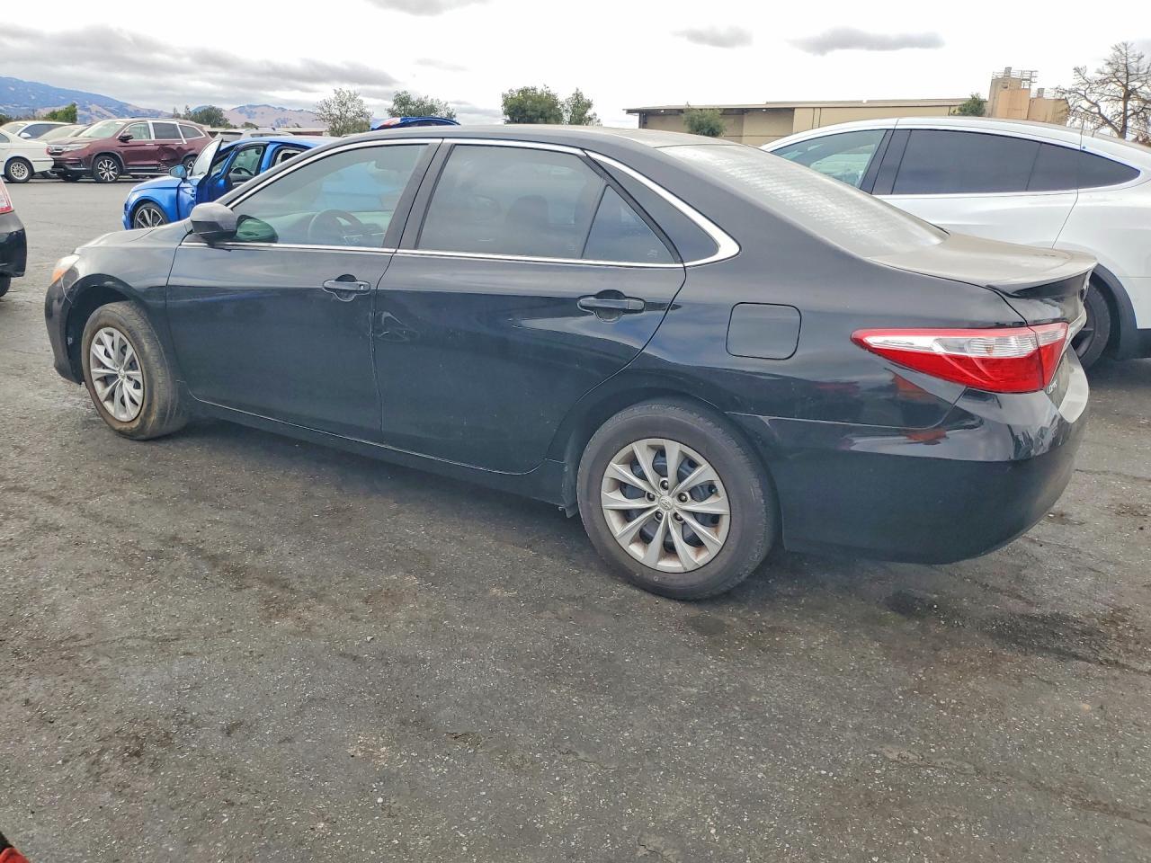 2017 Toyota Camry, LE
