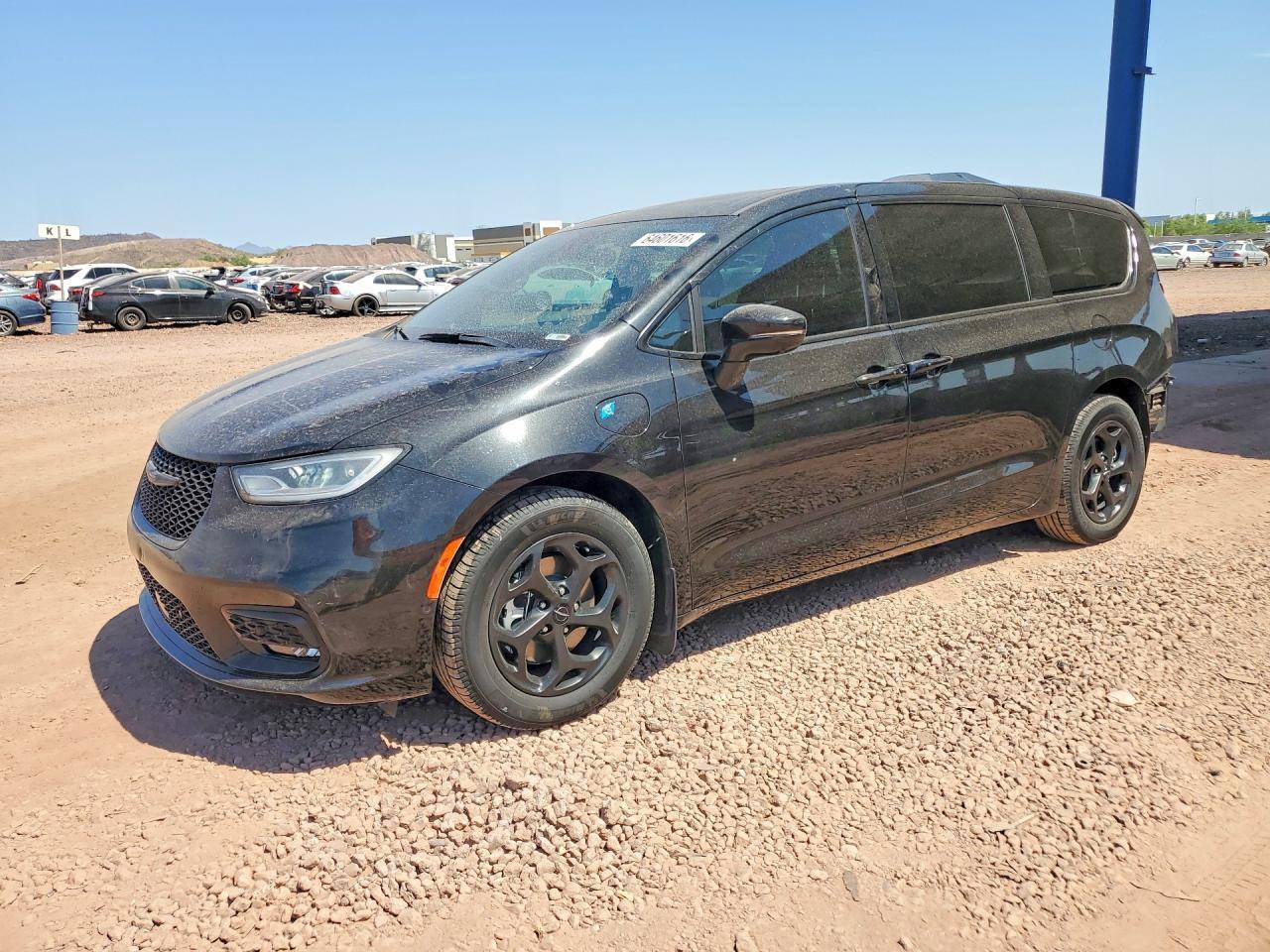2022 Chrysler Pacifica, Hybri...