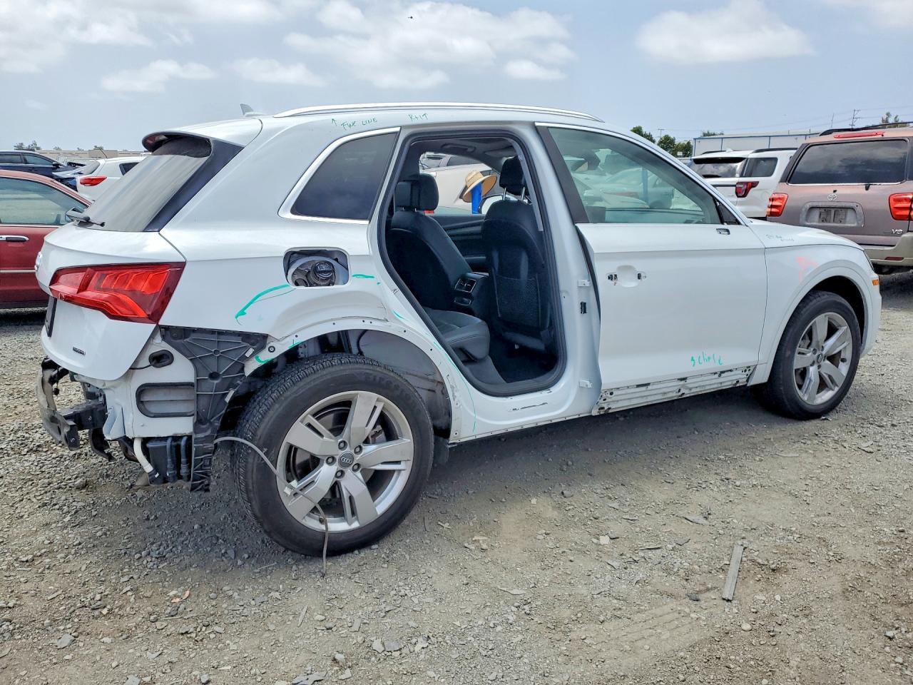 2019 Audi Q5, Premium