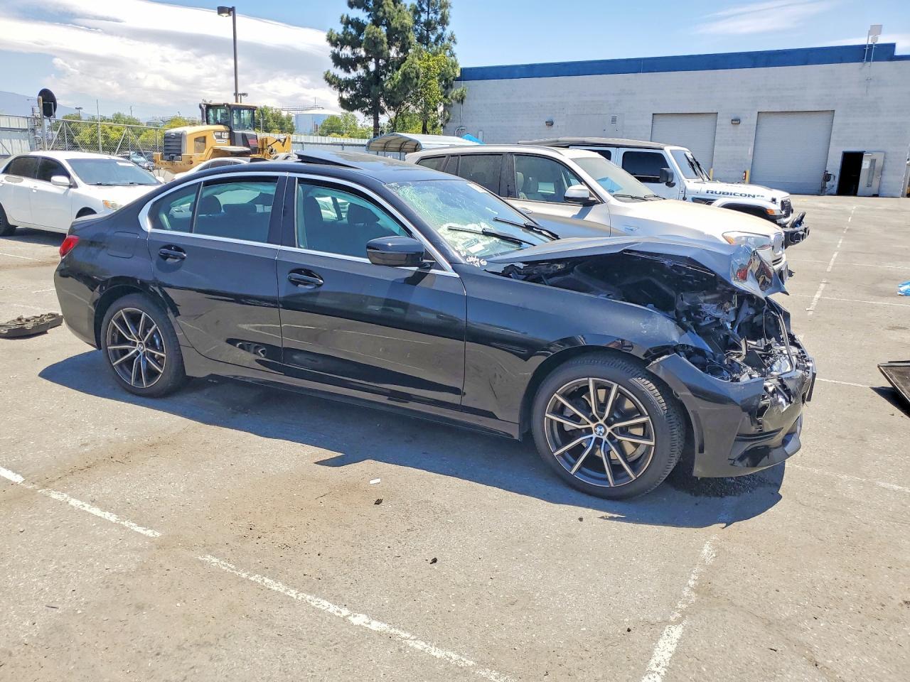 2021 BMW 3 Series, 330E