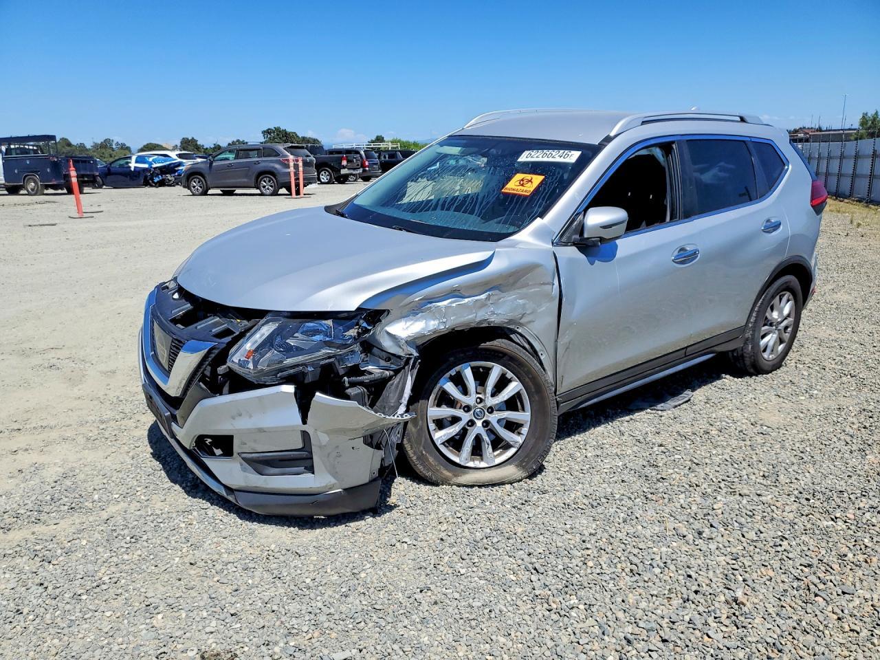2017 Nissan Rogue, SV
