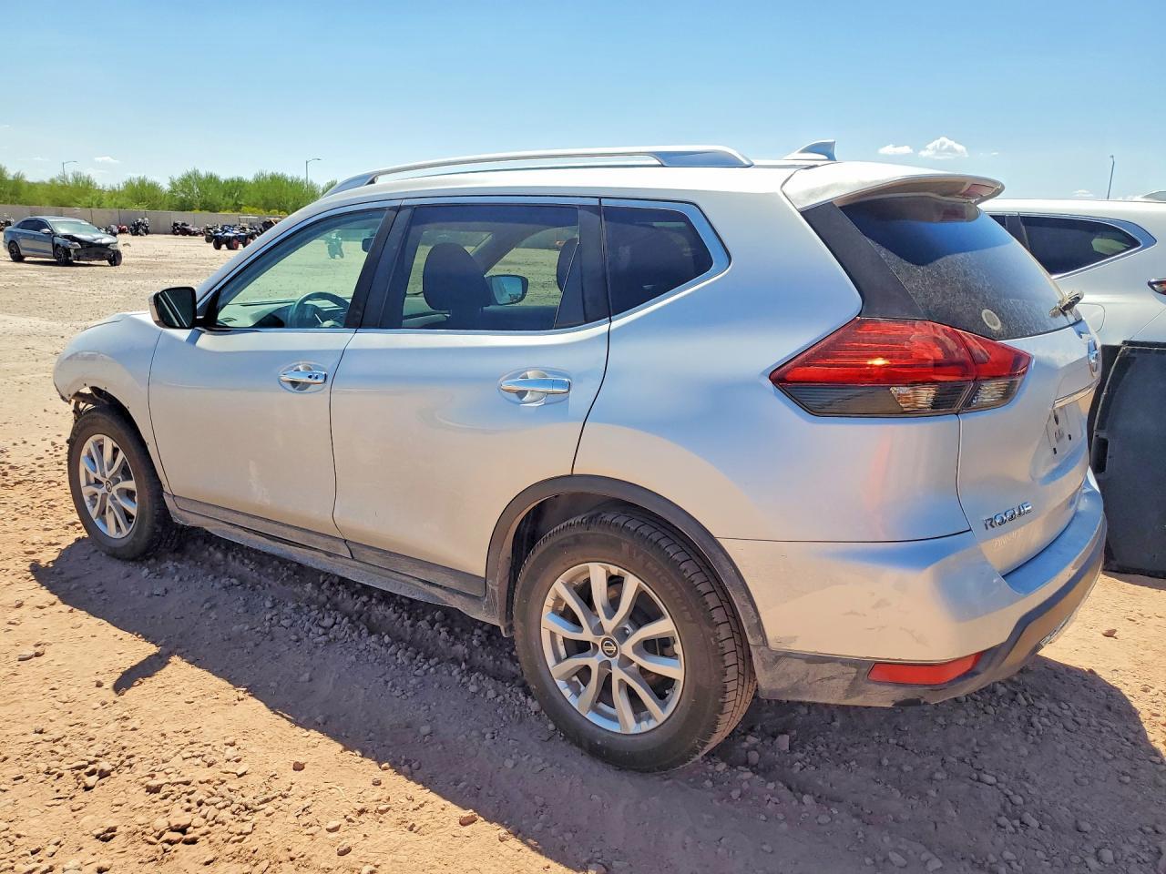2017 Nissan Rogue, SV