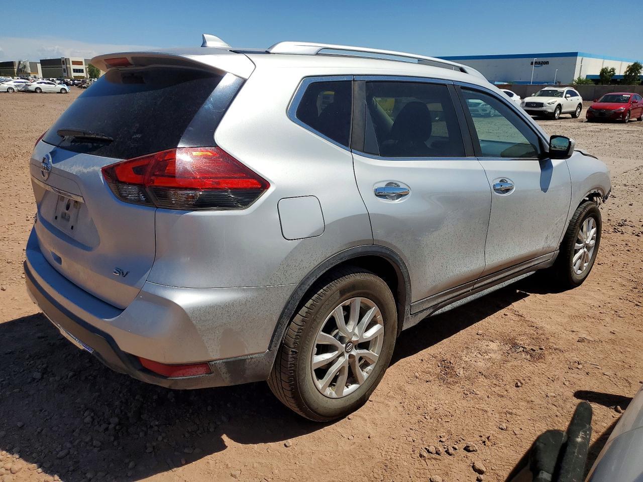 2017 Nissan Rogue, SV
