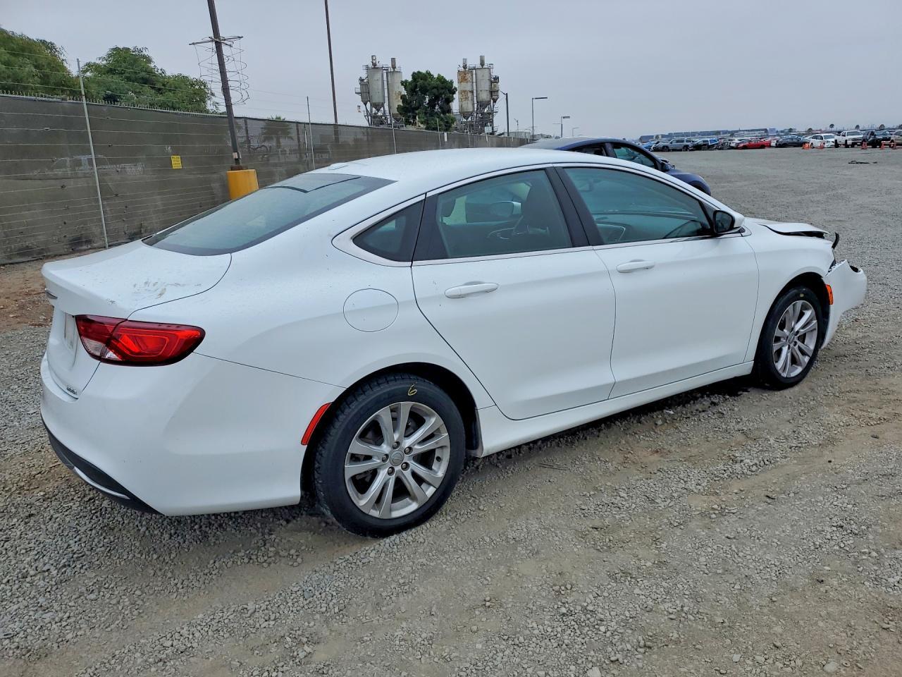 2015 Chrysler 200, Limited