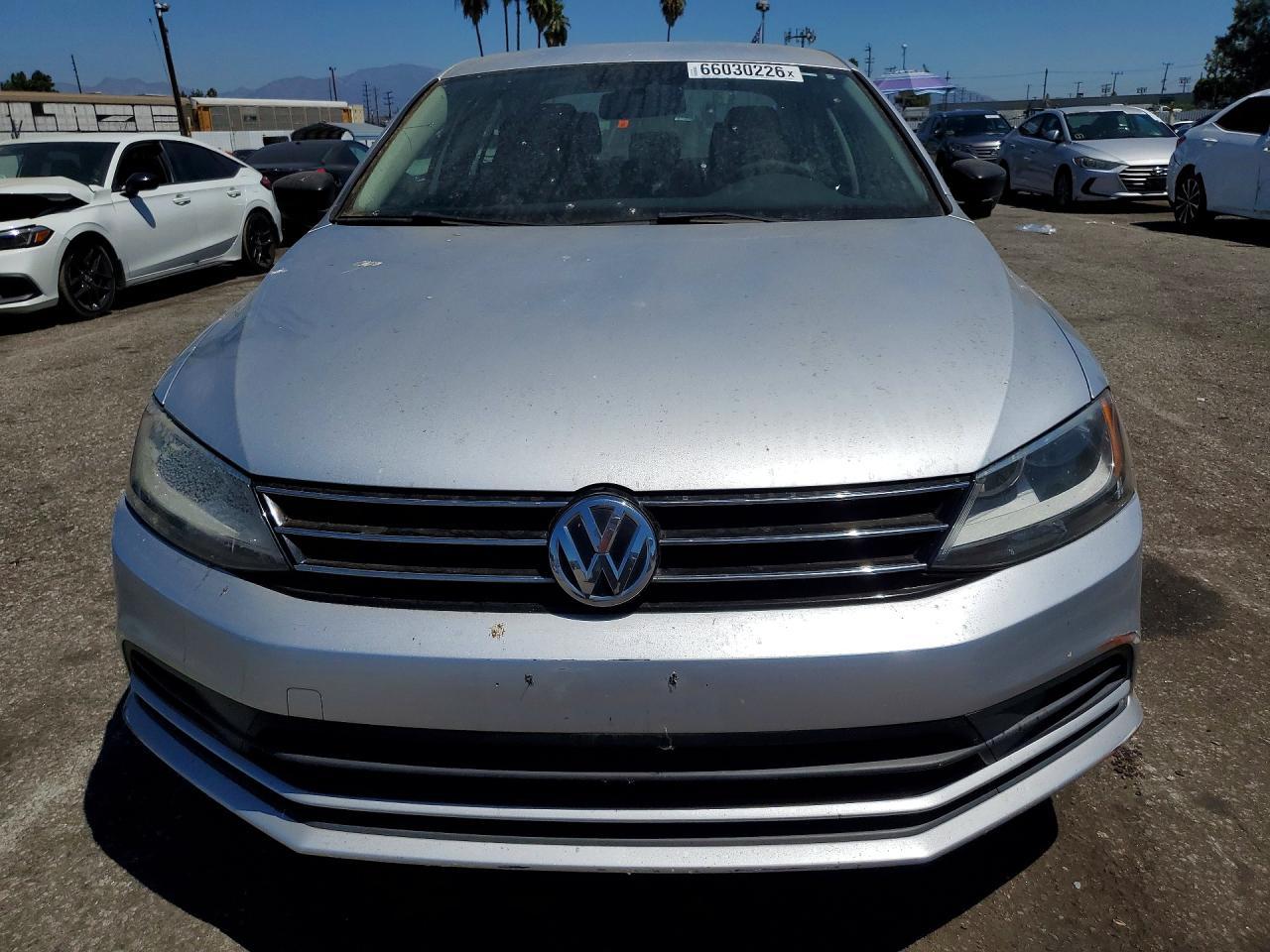 2015 Volkswagen Jetta, SE