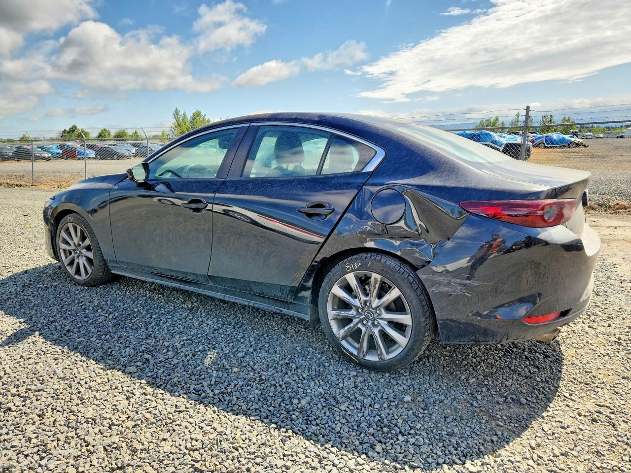 2021 Mazda 3, Select