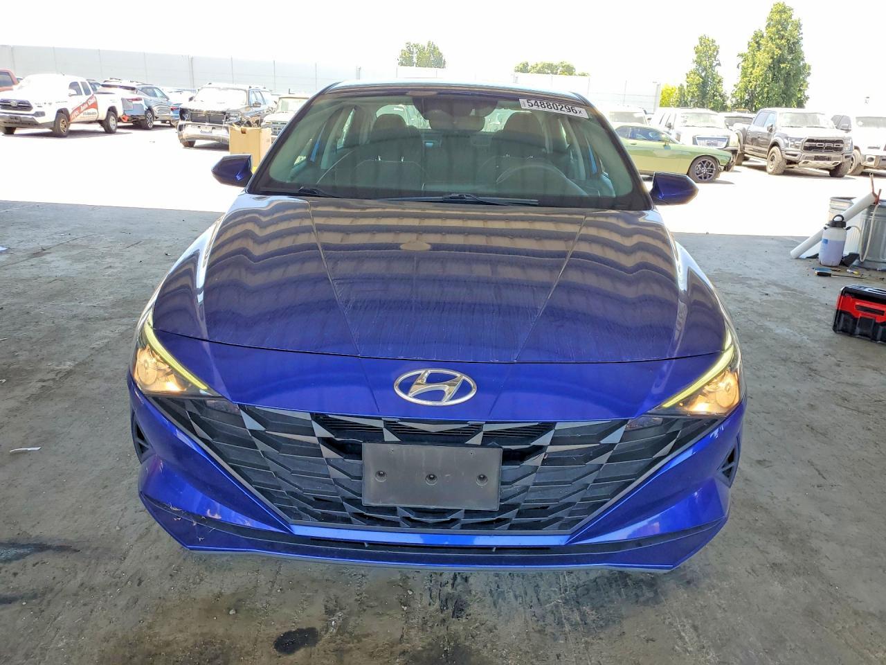 2022 Hyundai Elantra, SE