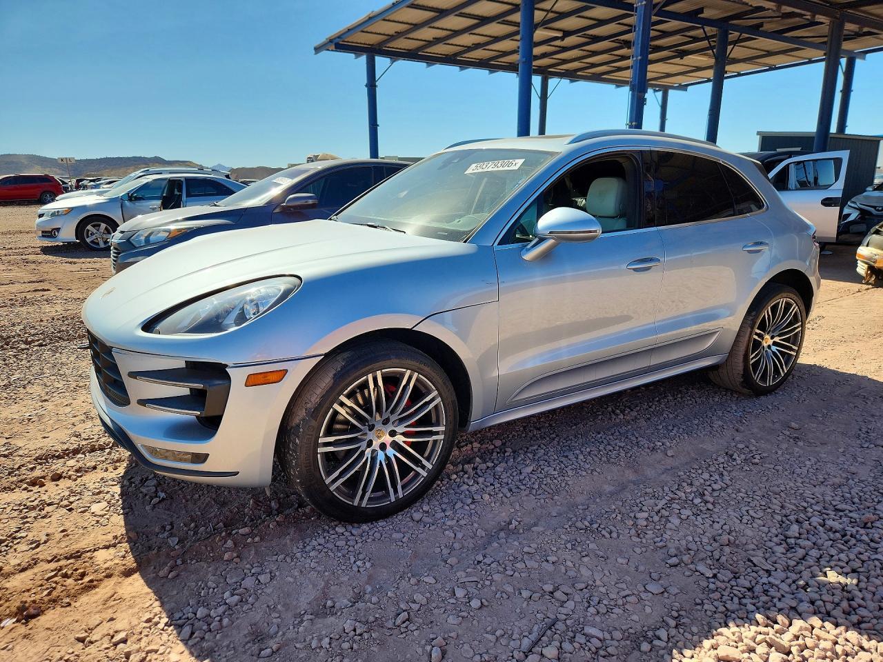 2015 Porsche Macan, Turbo
