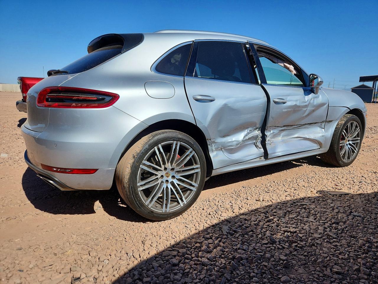 2015 Porsche Macan, Turbo