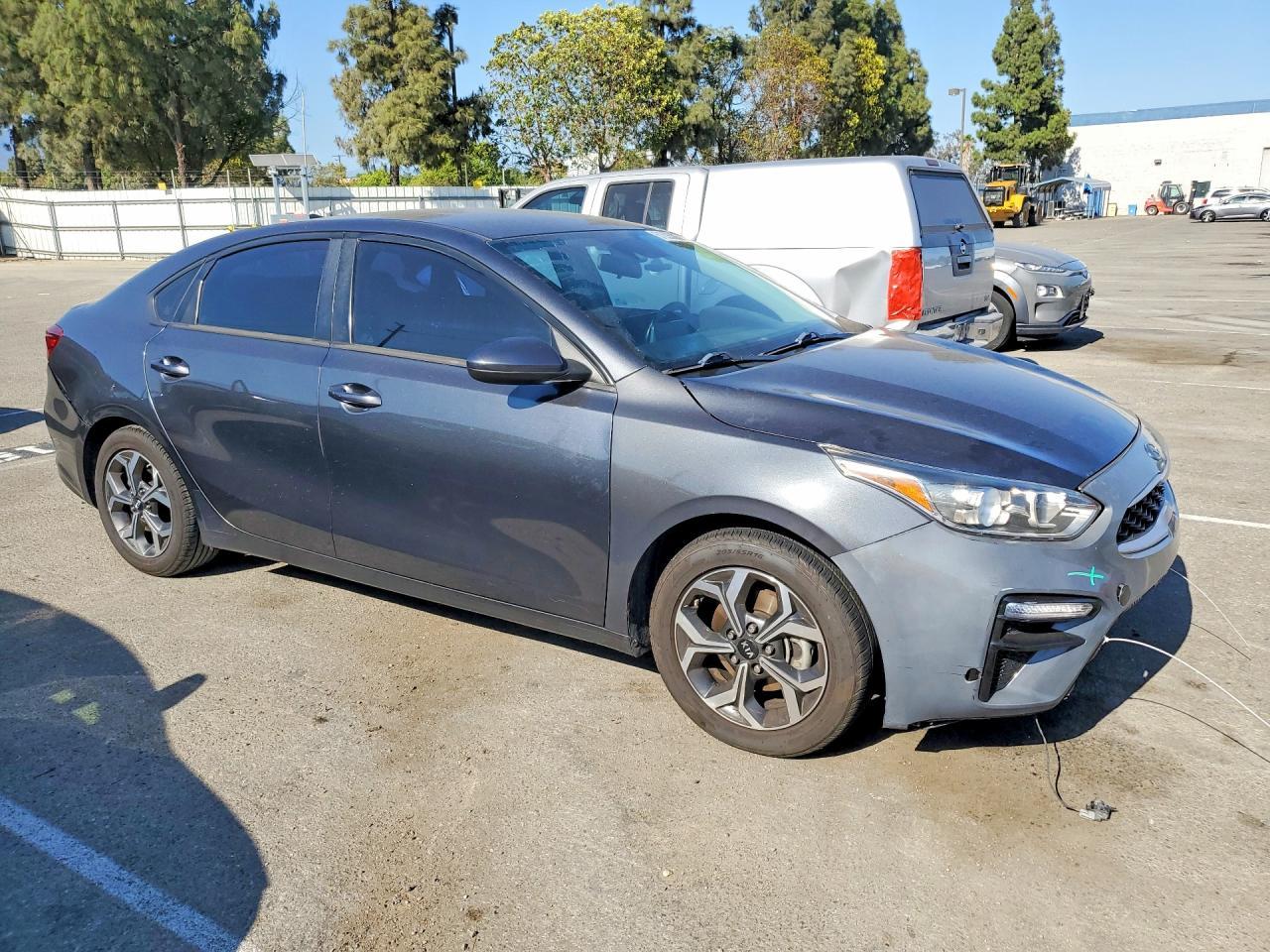 2021 KIA Forte, Lxs