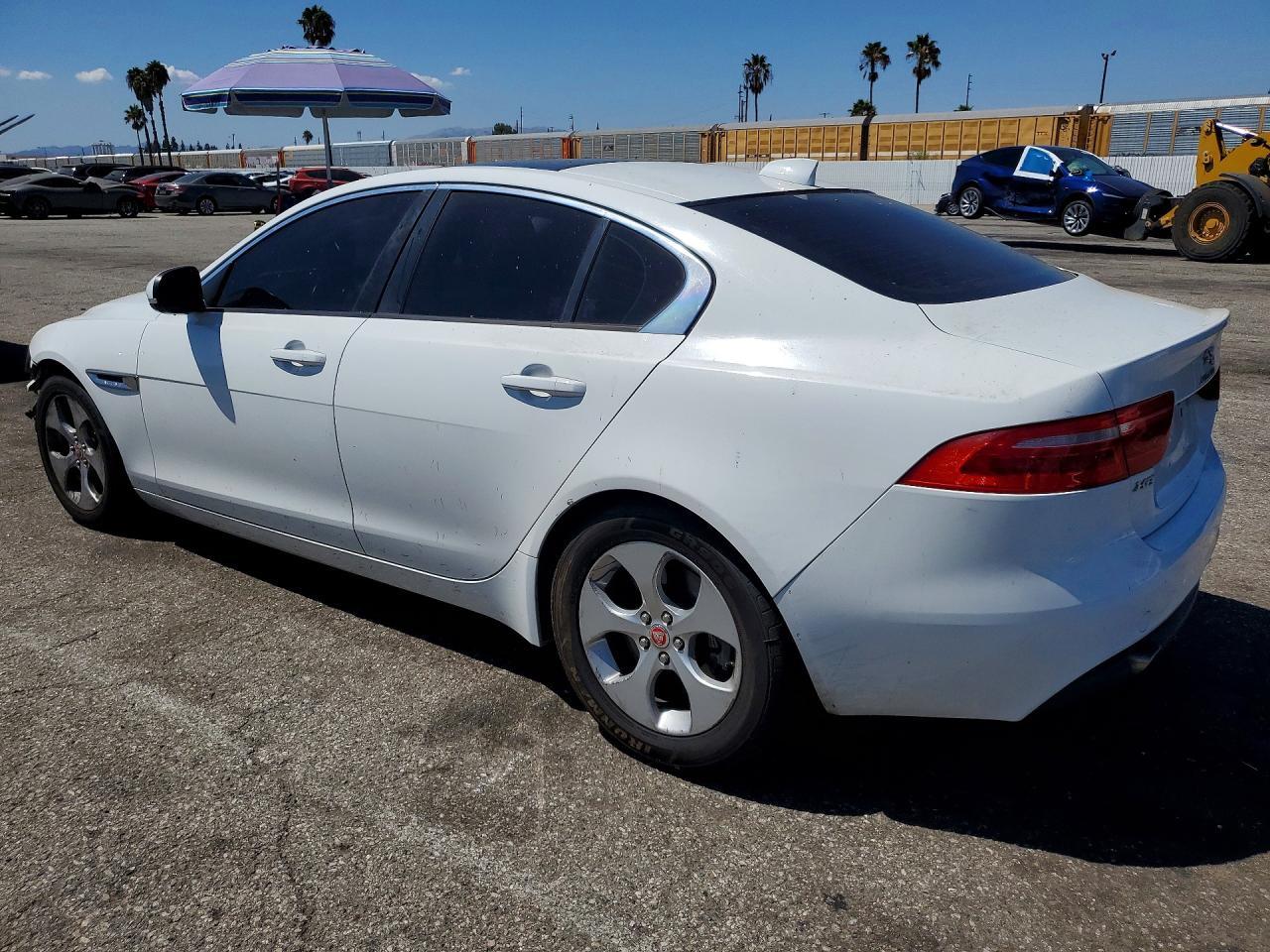 2018 Jaguar XE