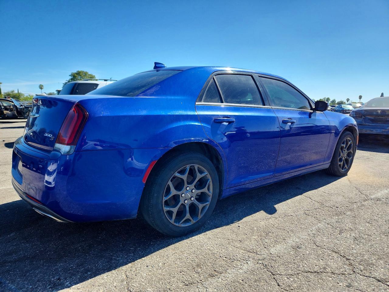2019 Chrysler 300, S