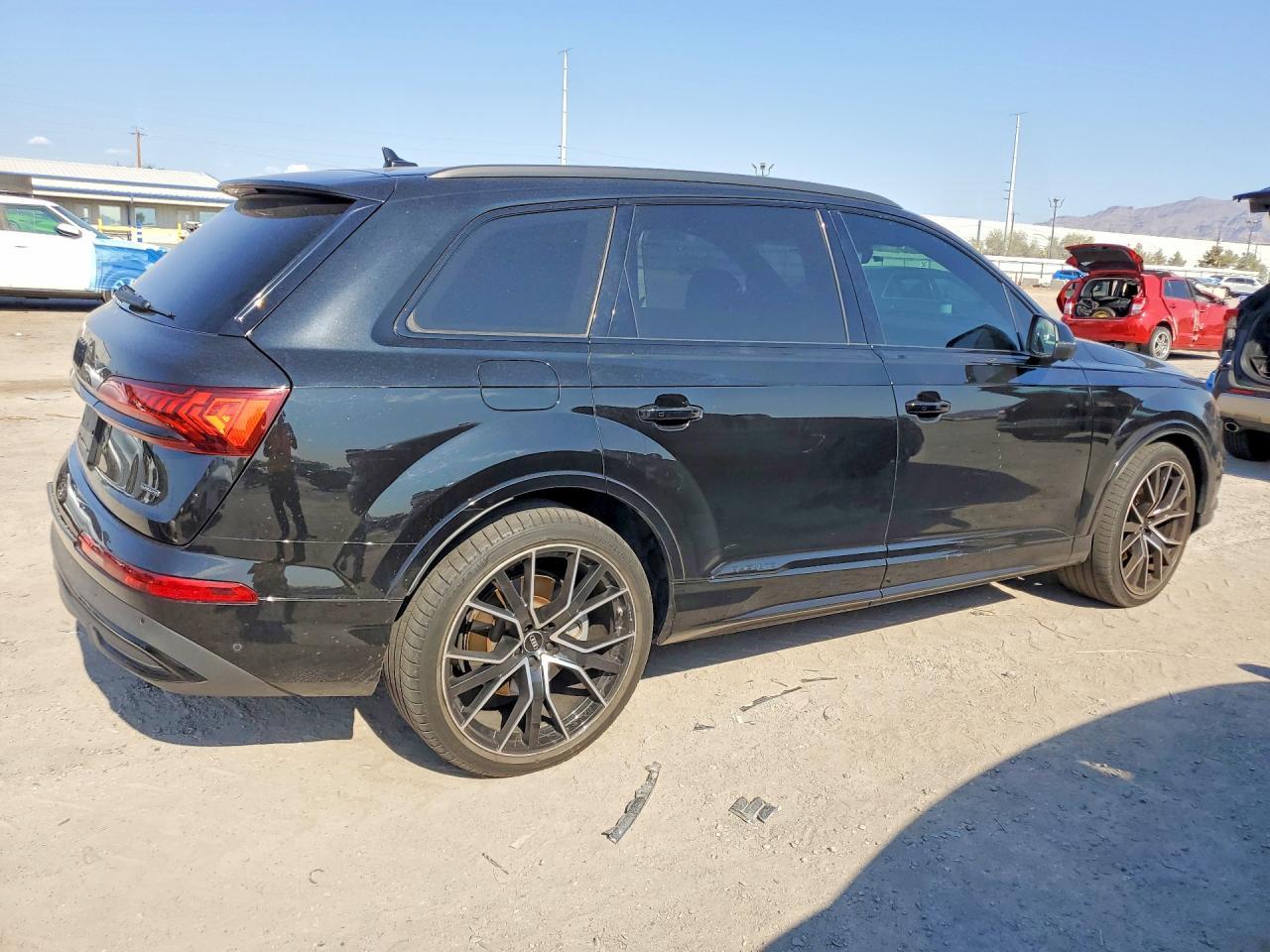 2022 Audi Q7, Prestige