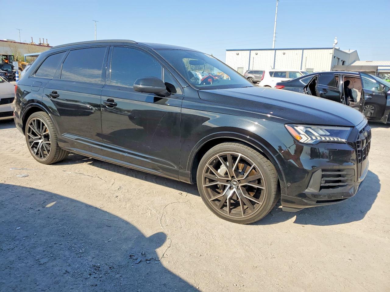 2022 Audi Q7, Prestige
