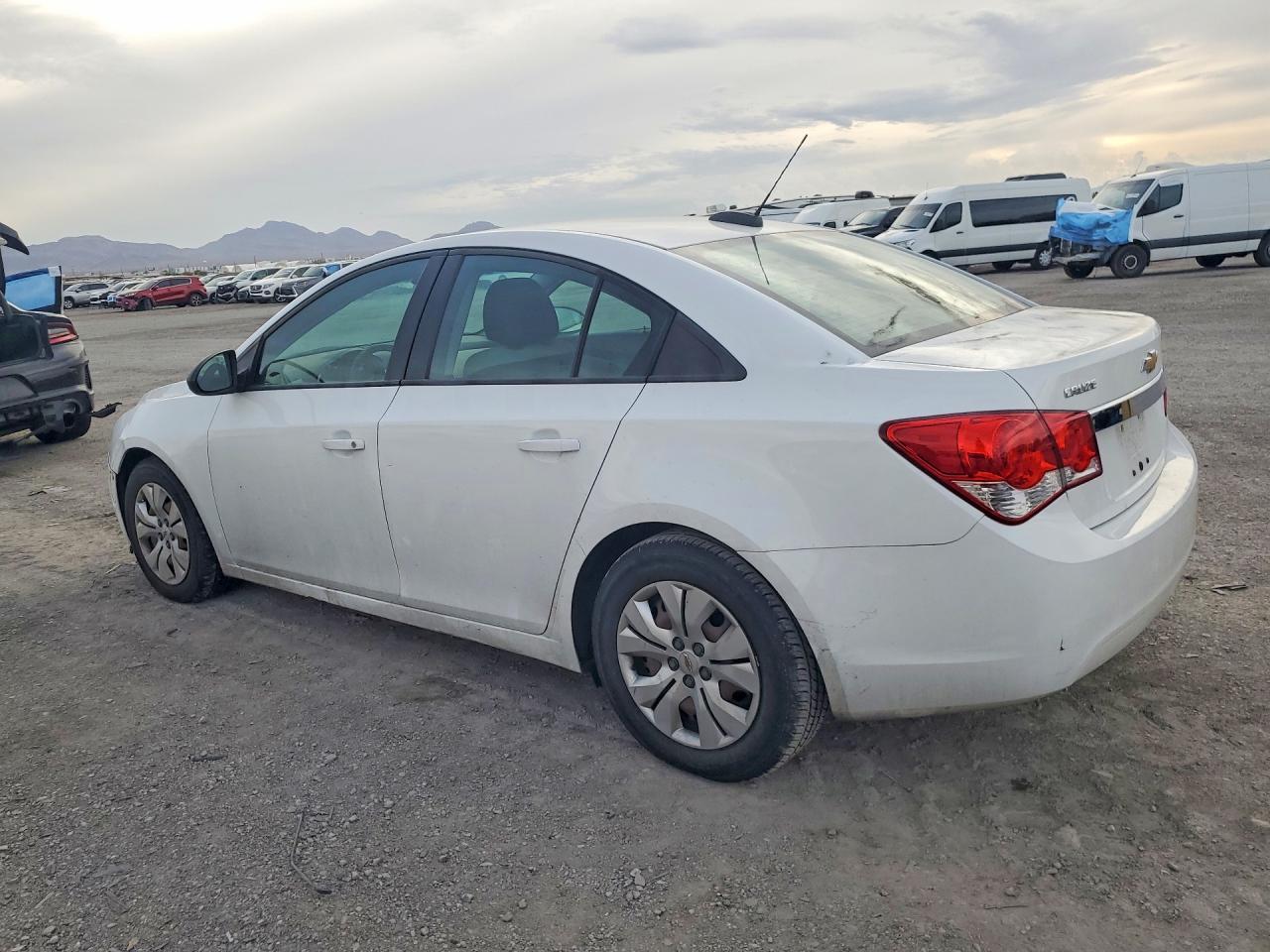 2016 Chevrolet Cruze, LS