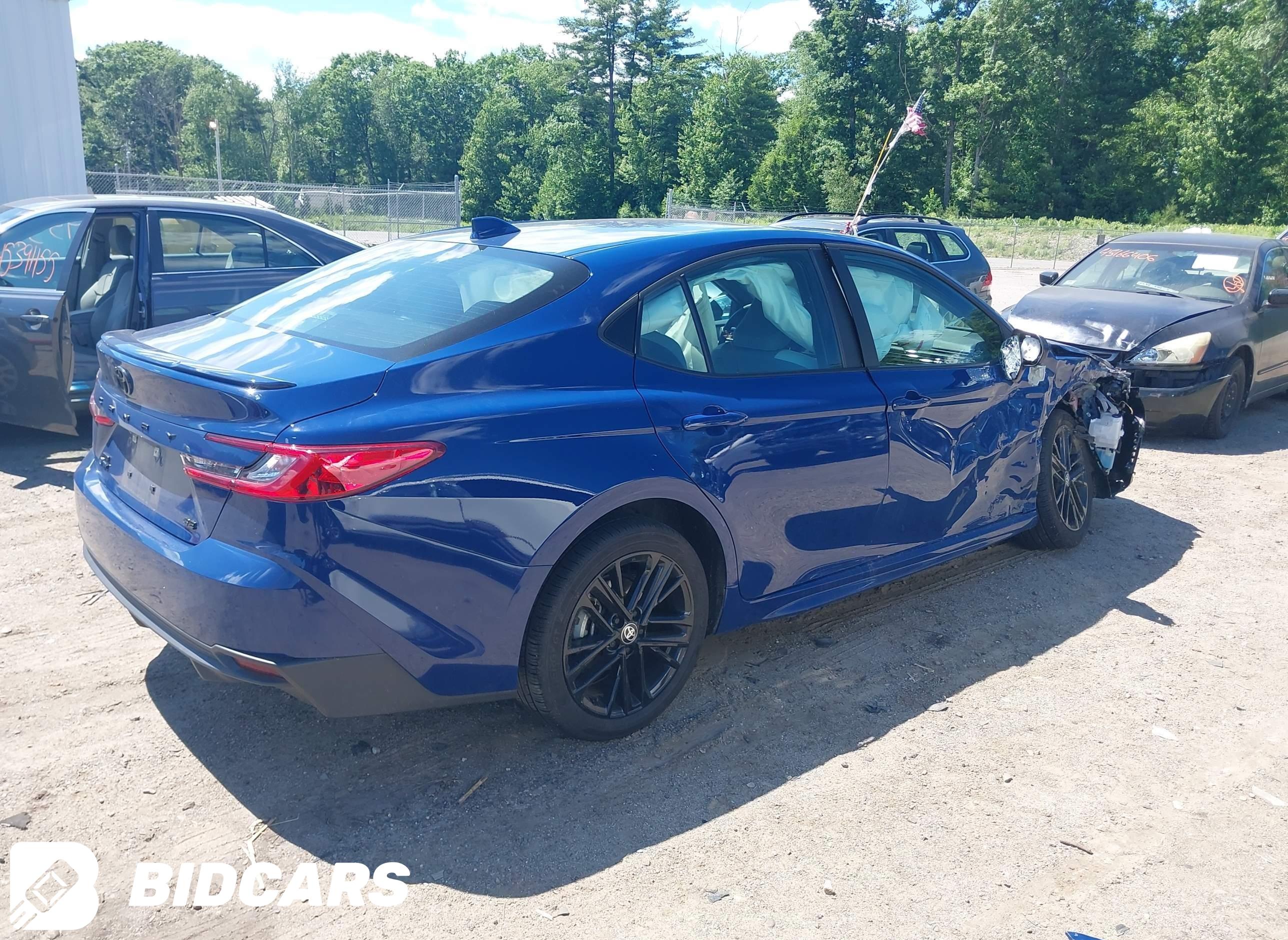 2026 Toyota Camry, SE