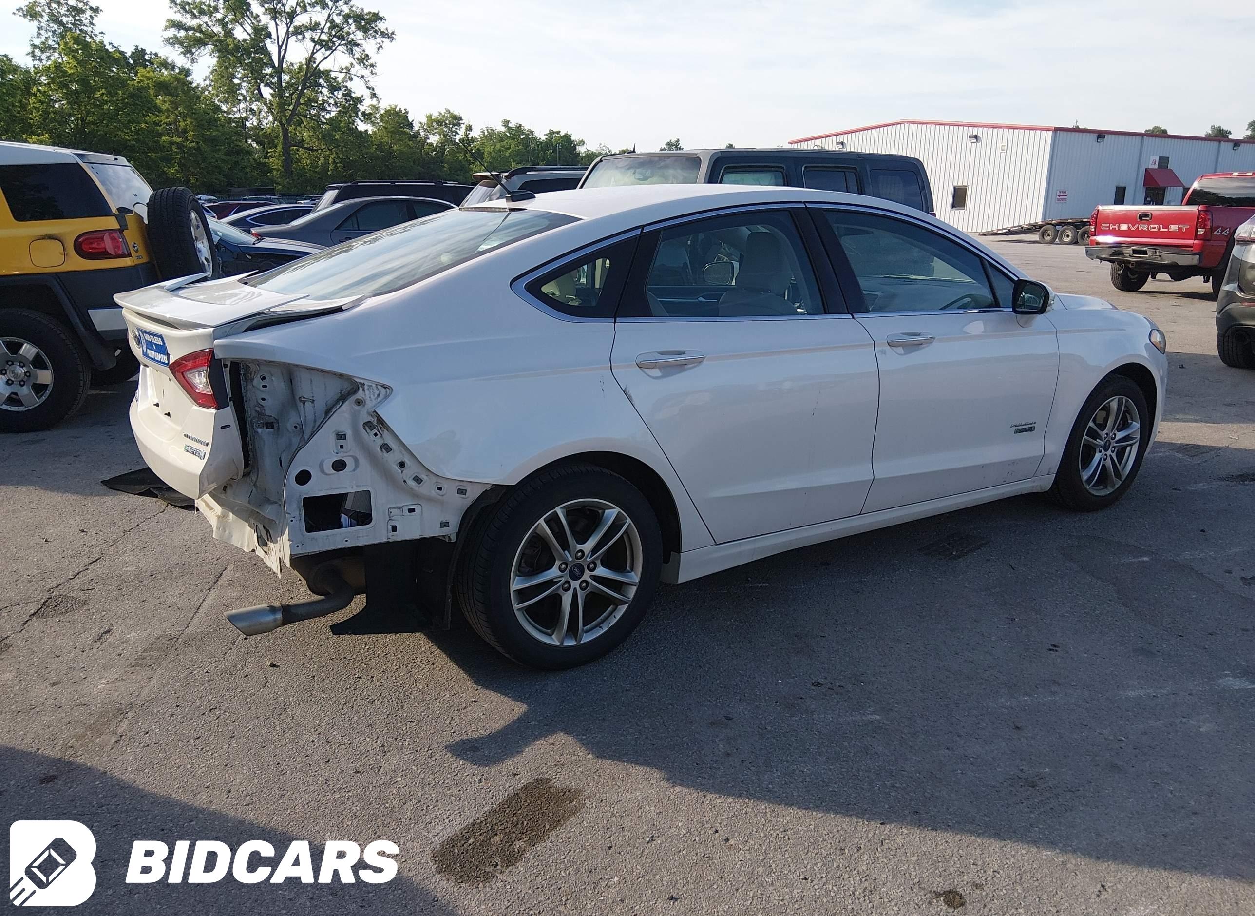 2016 Ford Fusion, Energi Tita...