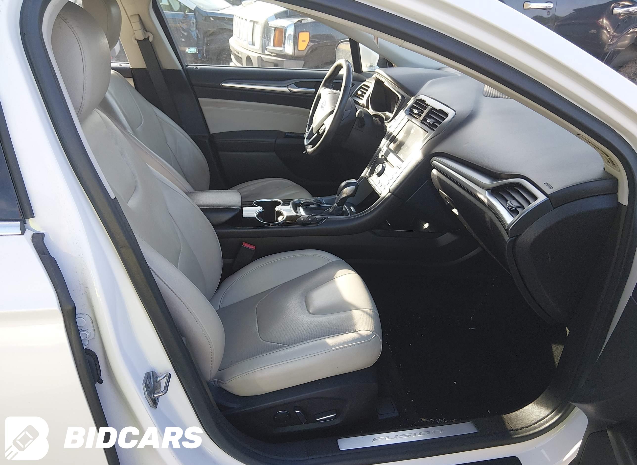 2016 Ford Fusion, Energi Tita...