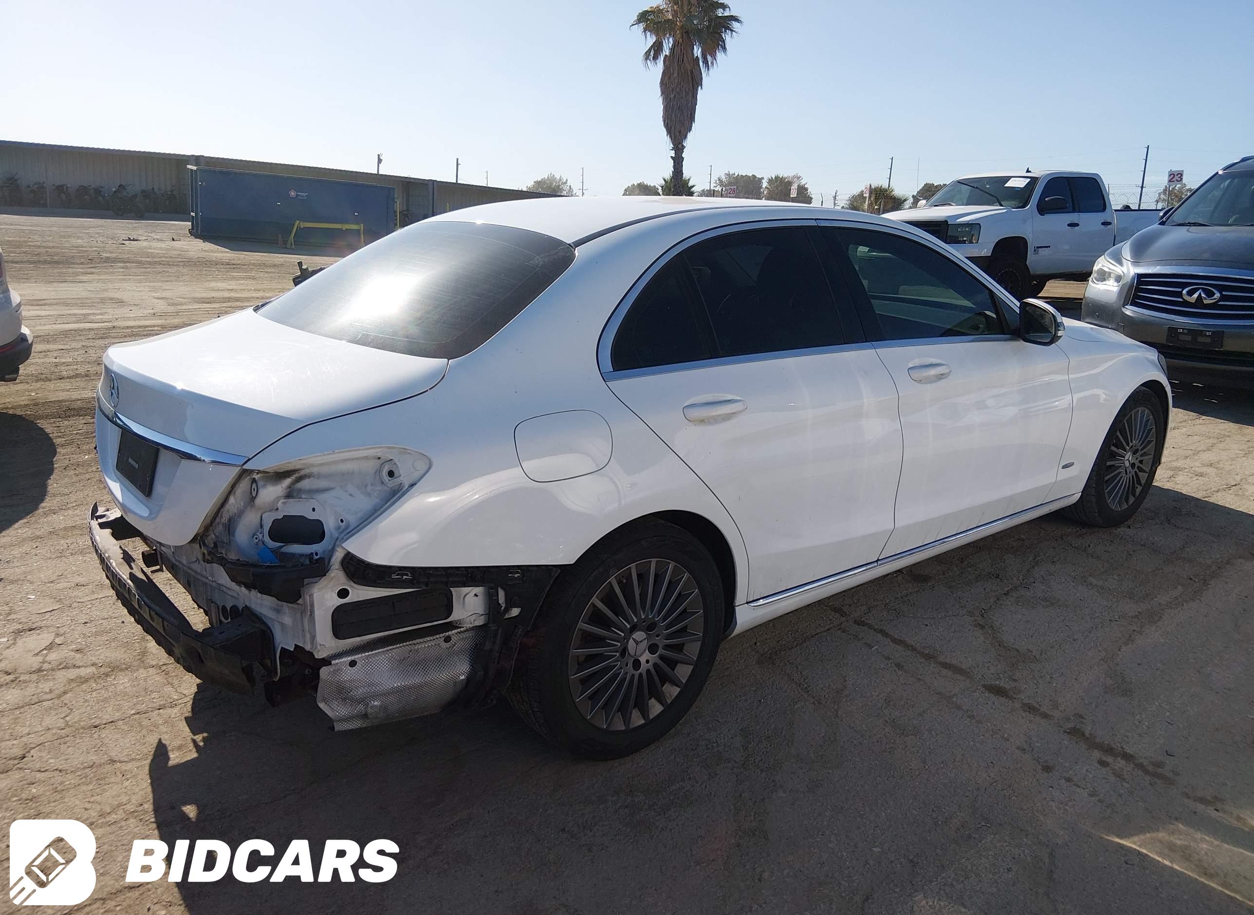 2016 Mercedes-Benz C 300