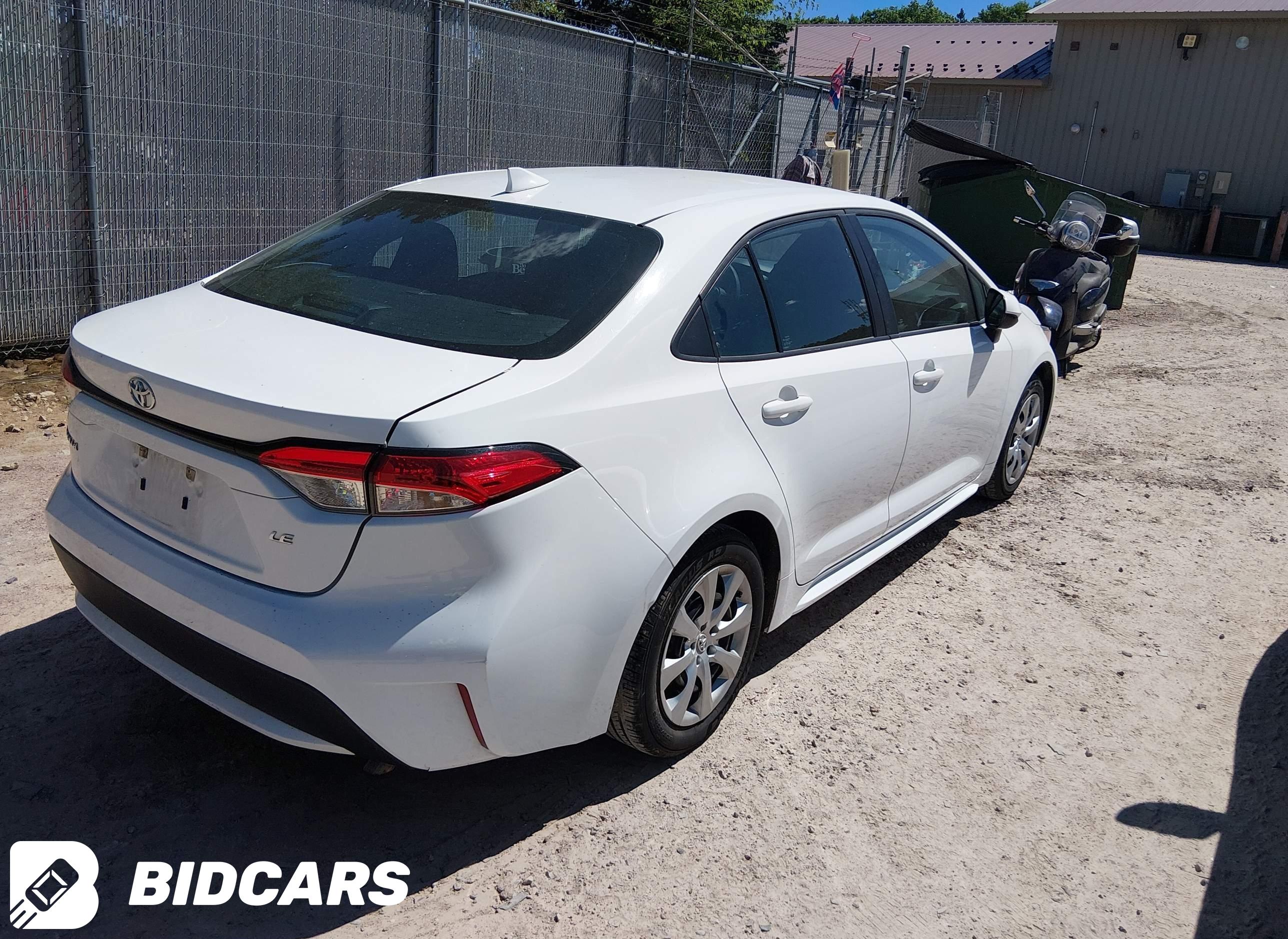 2022 Toyota Corolla, LE