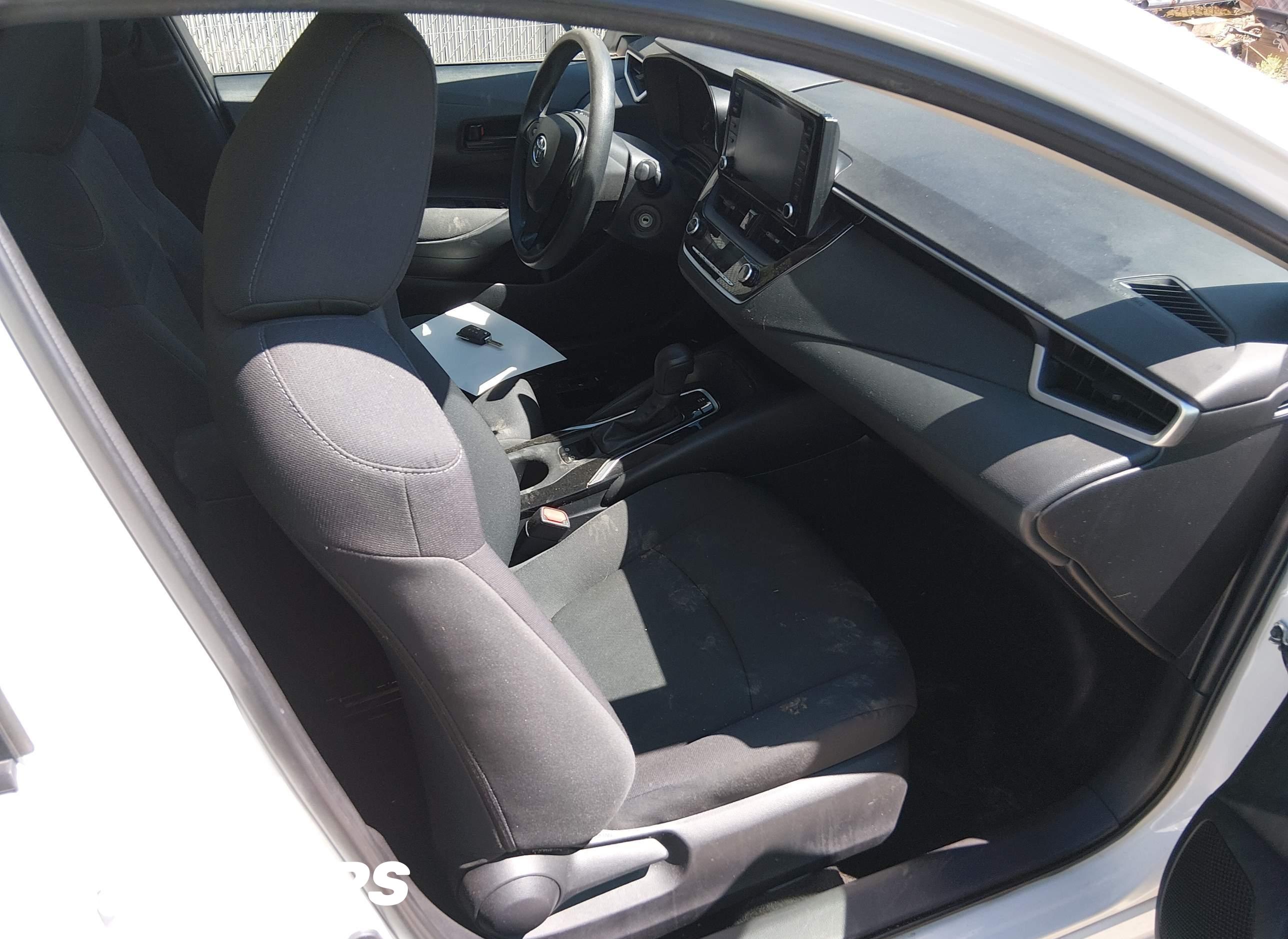 2022 Toyota Corolla, LE