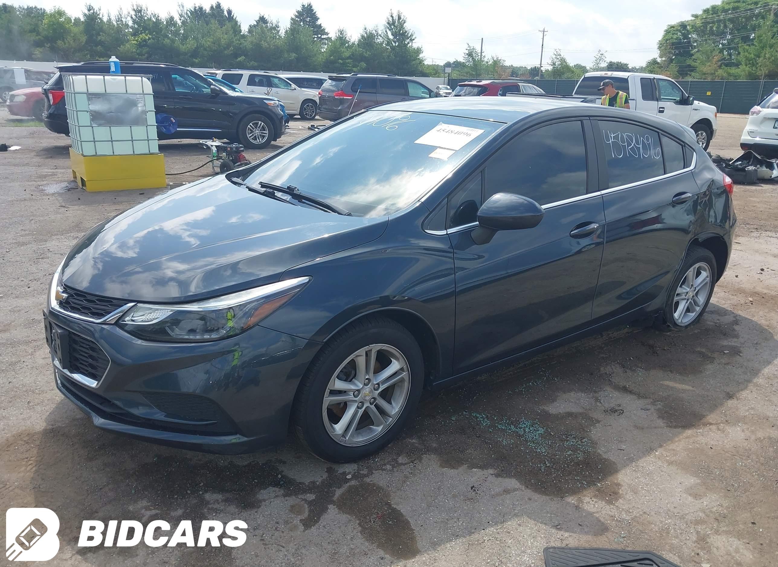 2017 Chevrolet Cruze, Lt Auto