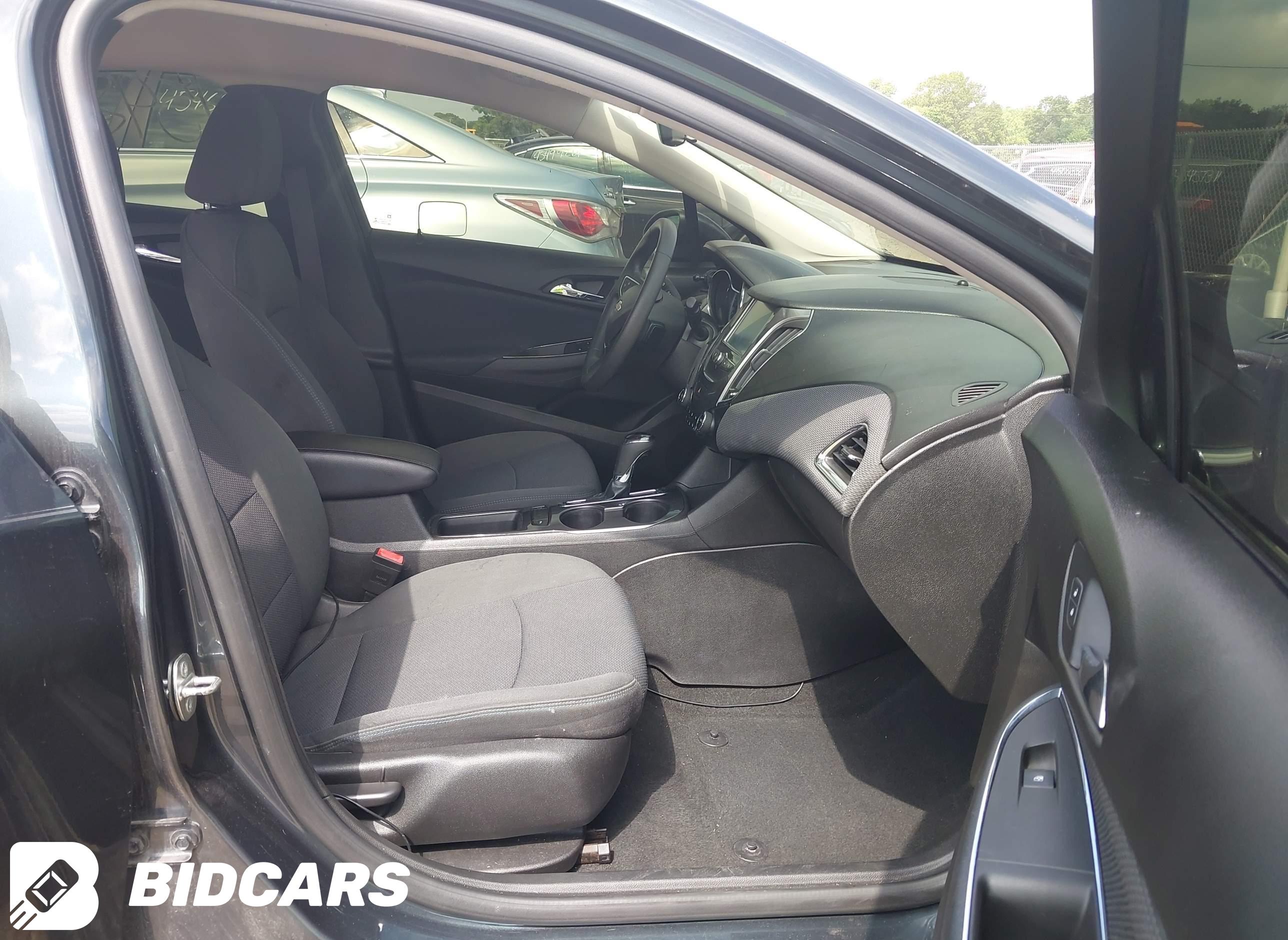 2017 Chevrolet Cruze, Lt Auto