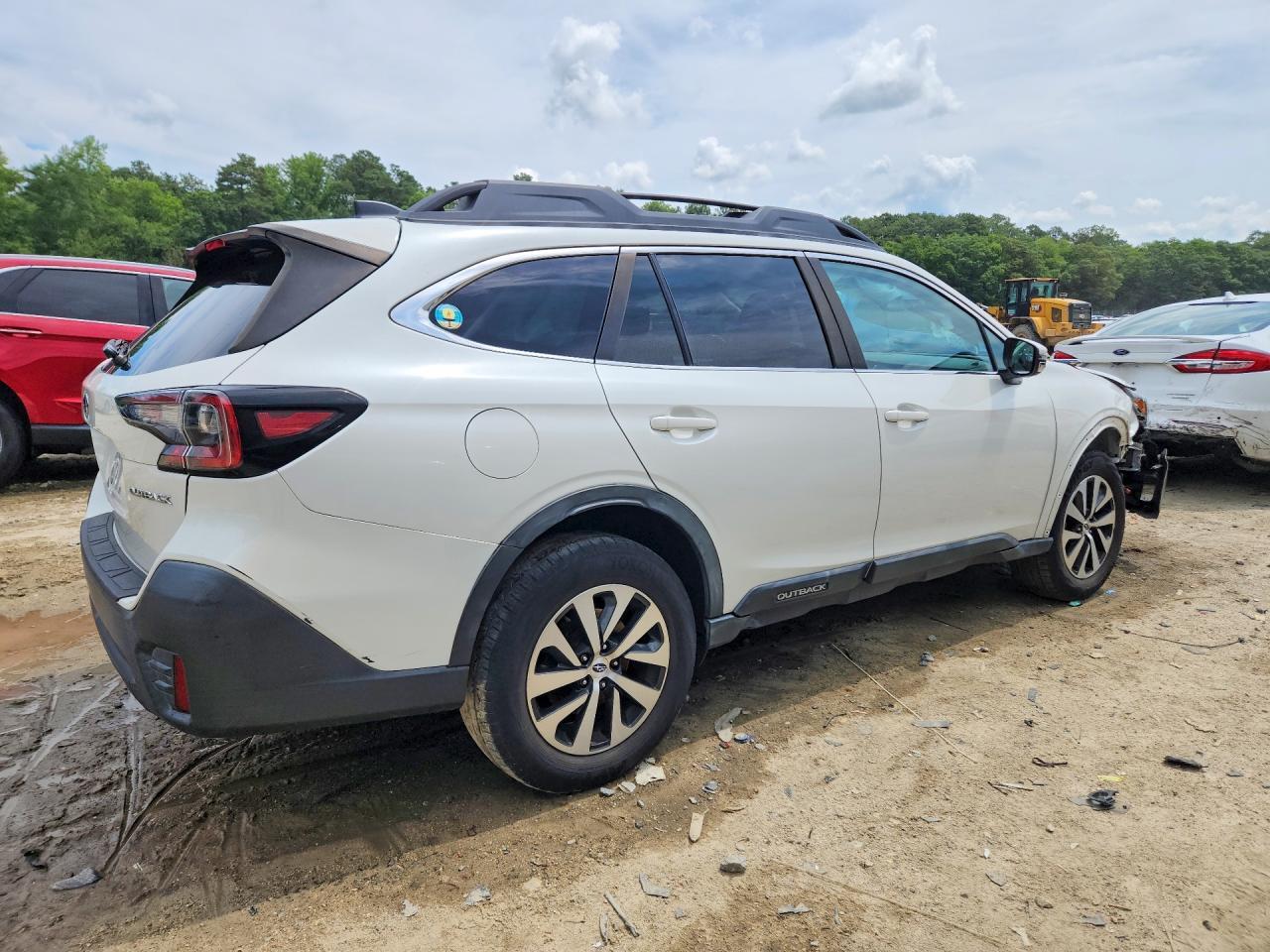2020 Subaru Outback, Premium