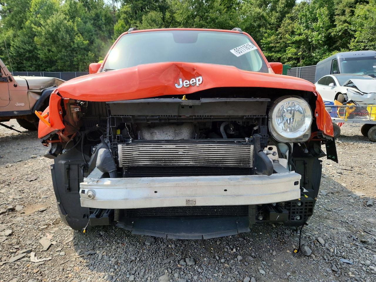 2017 Jeep Renegade, Latitude