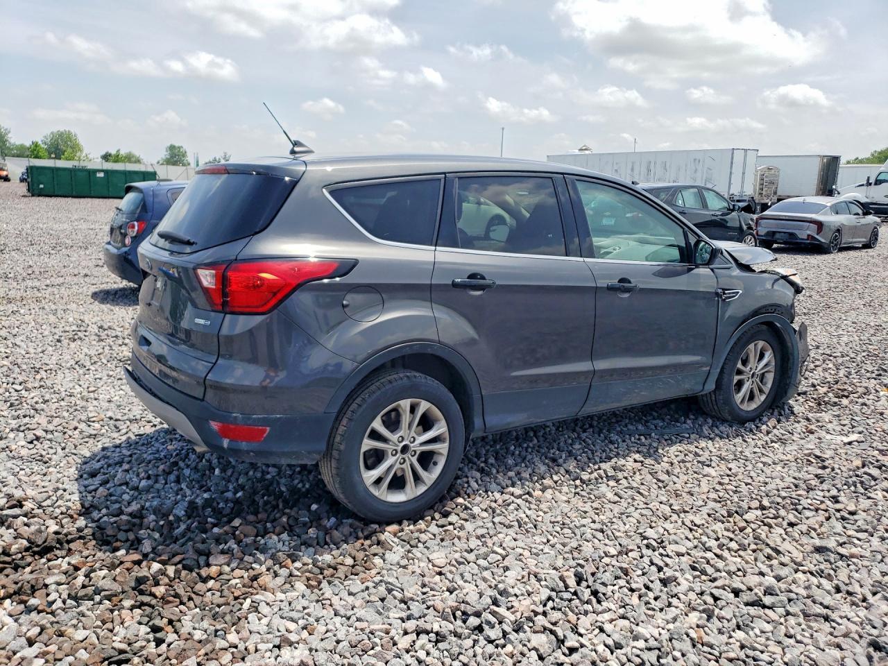 2019 Ford Escape, SE