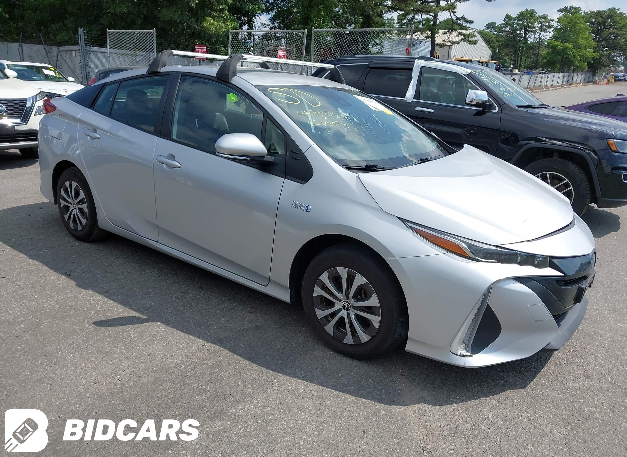 2022 Toyota Prius, Prime LE
