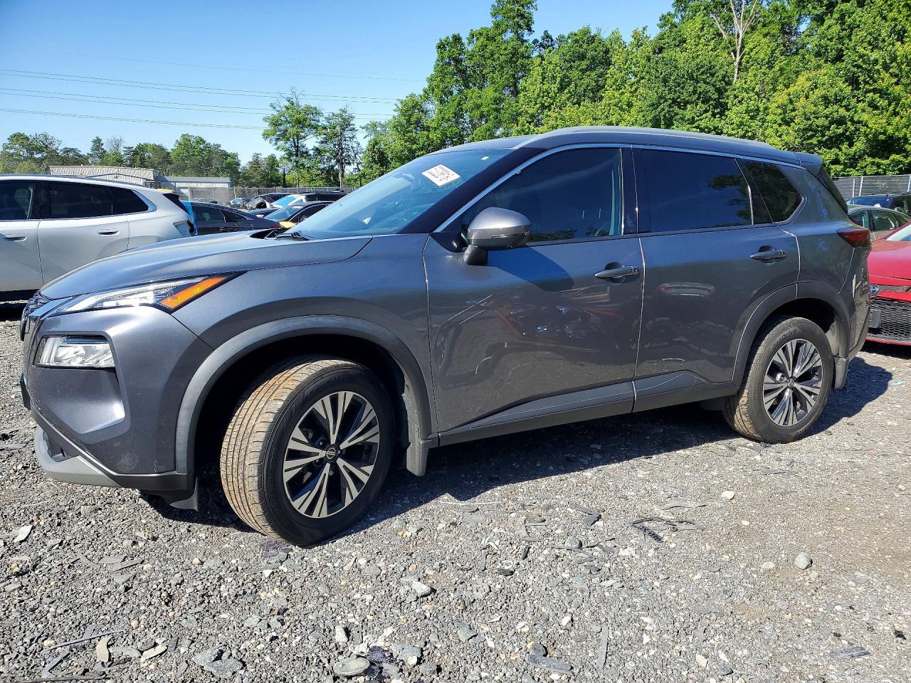 2021 Nissan Rogue, SV