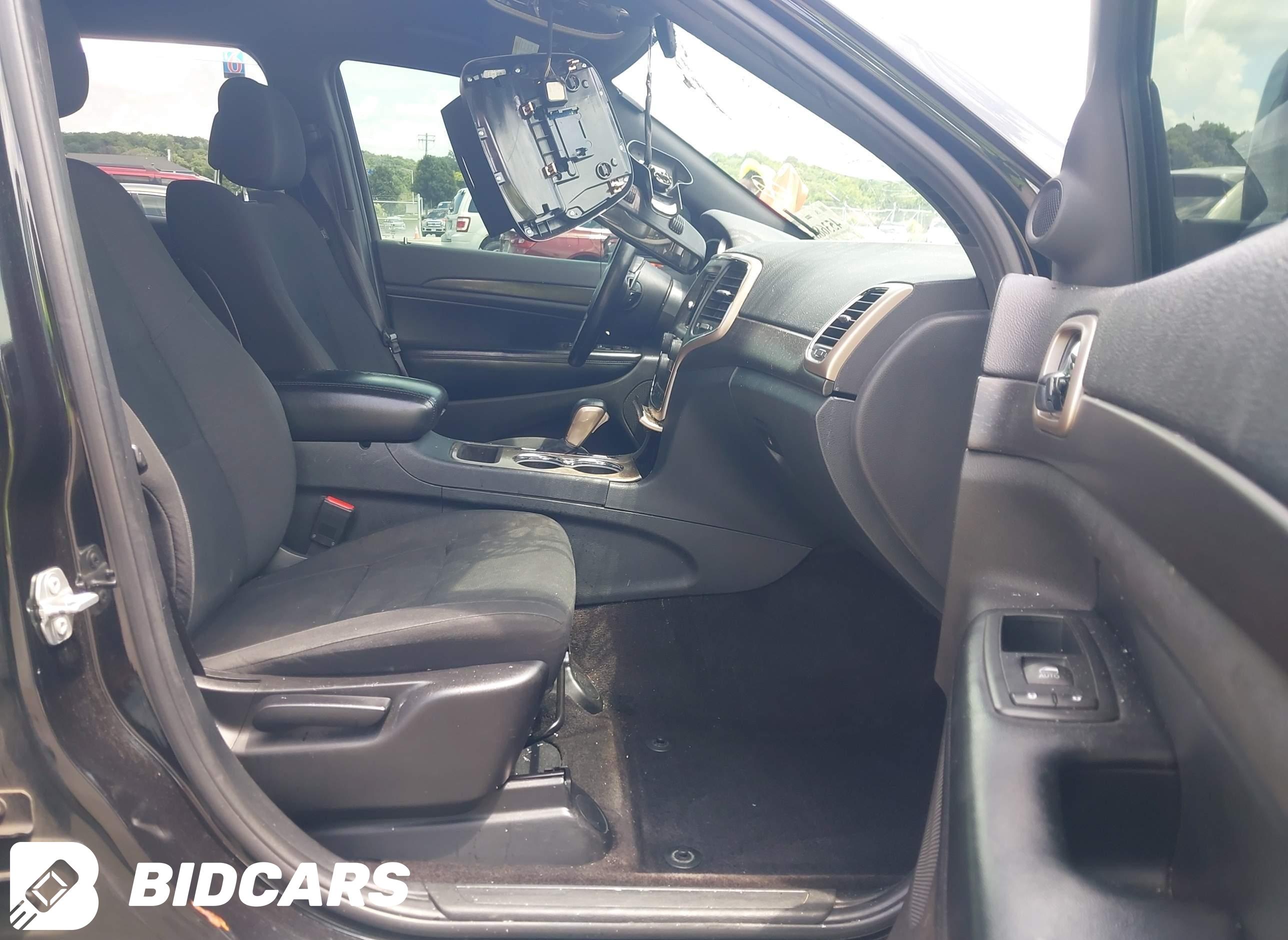 2016 Jeep Grand Cherokee, Laredo