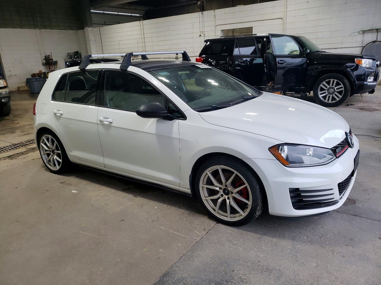 2015 Volkswagen Golf GTI