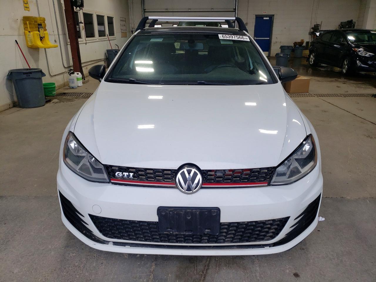 2015 Volkswagen Golf GTI