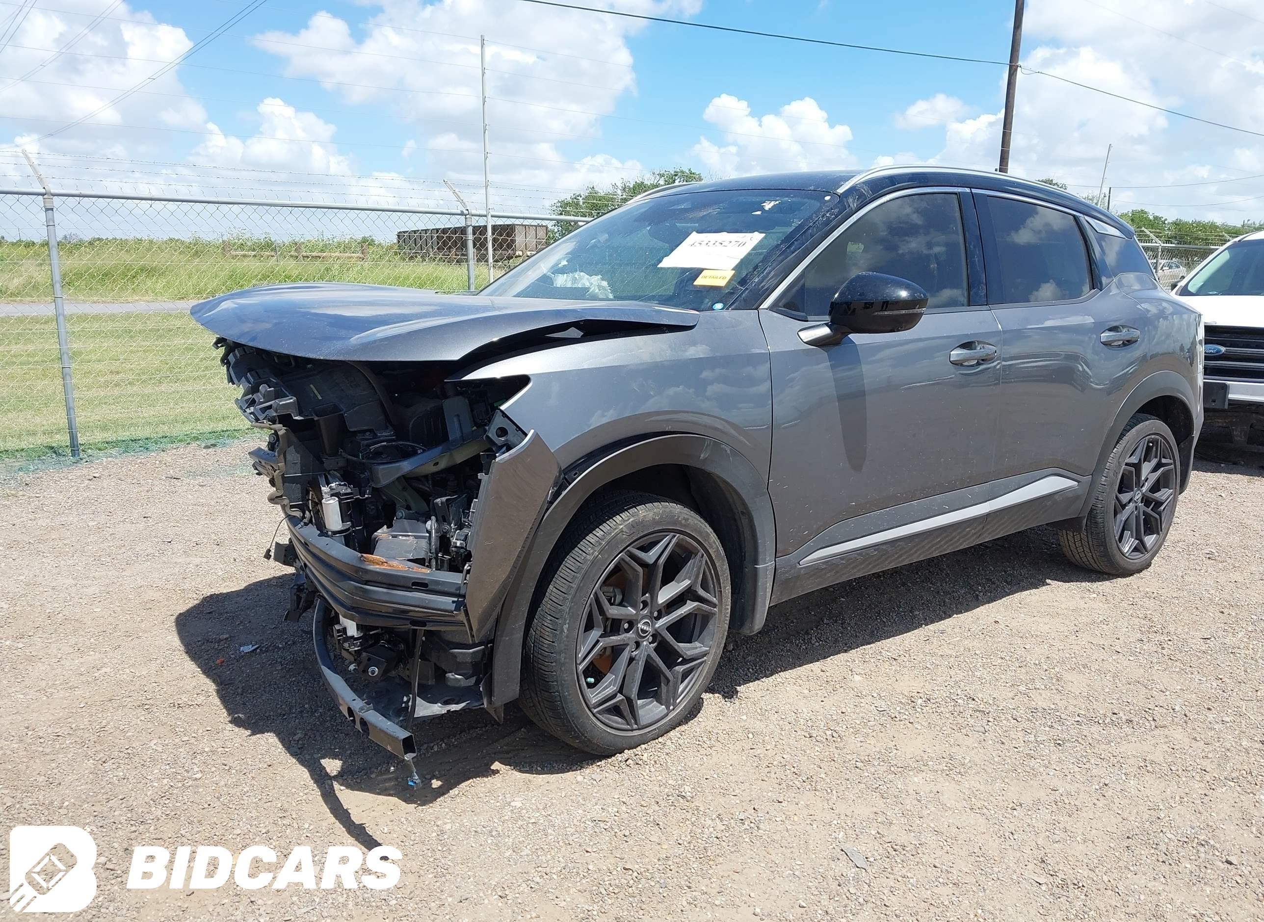 2025 Nissan Kicks, Sr Fwd