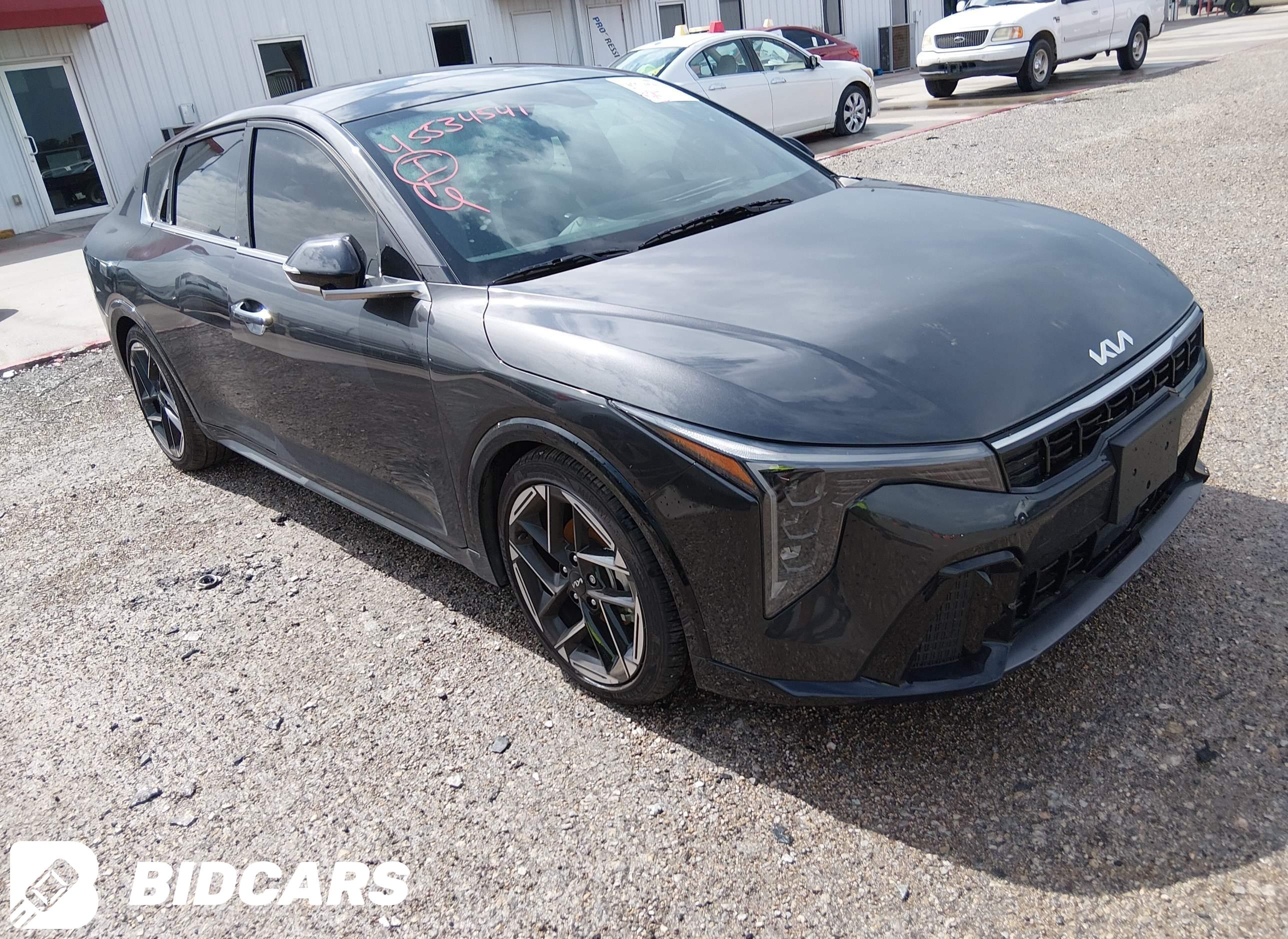 2025 KIA K4, Gt-Line