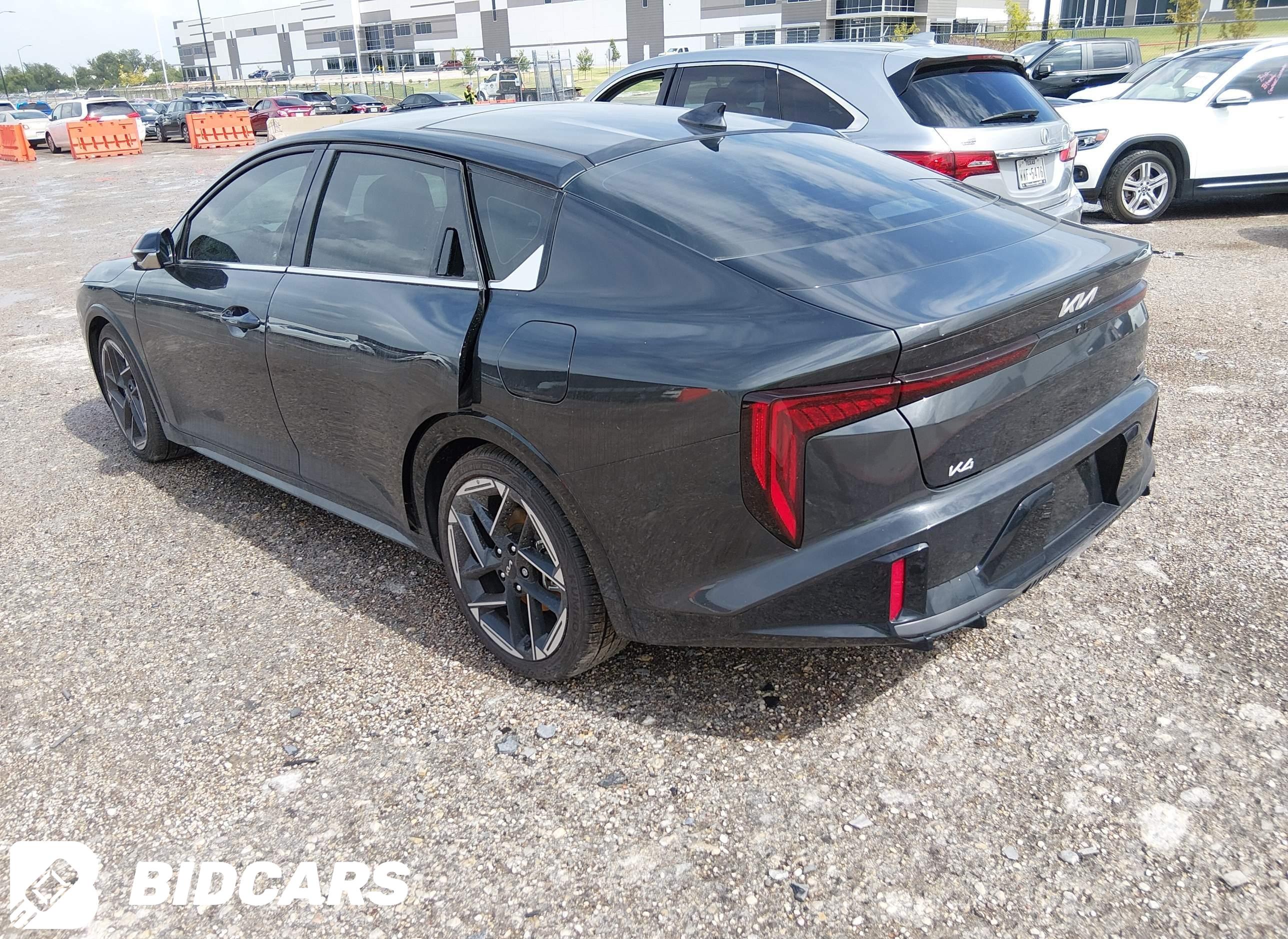 2025 KIA K4, Gt-Line
