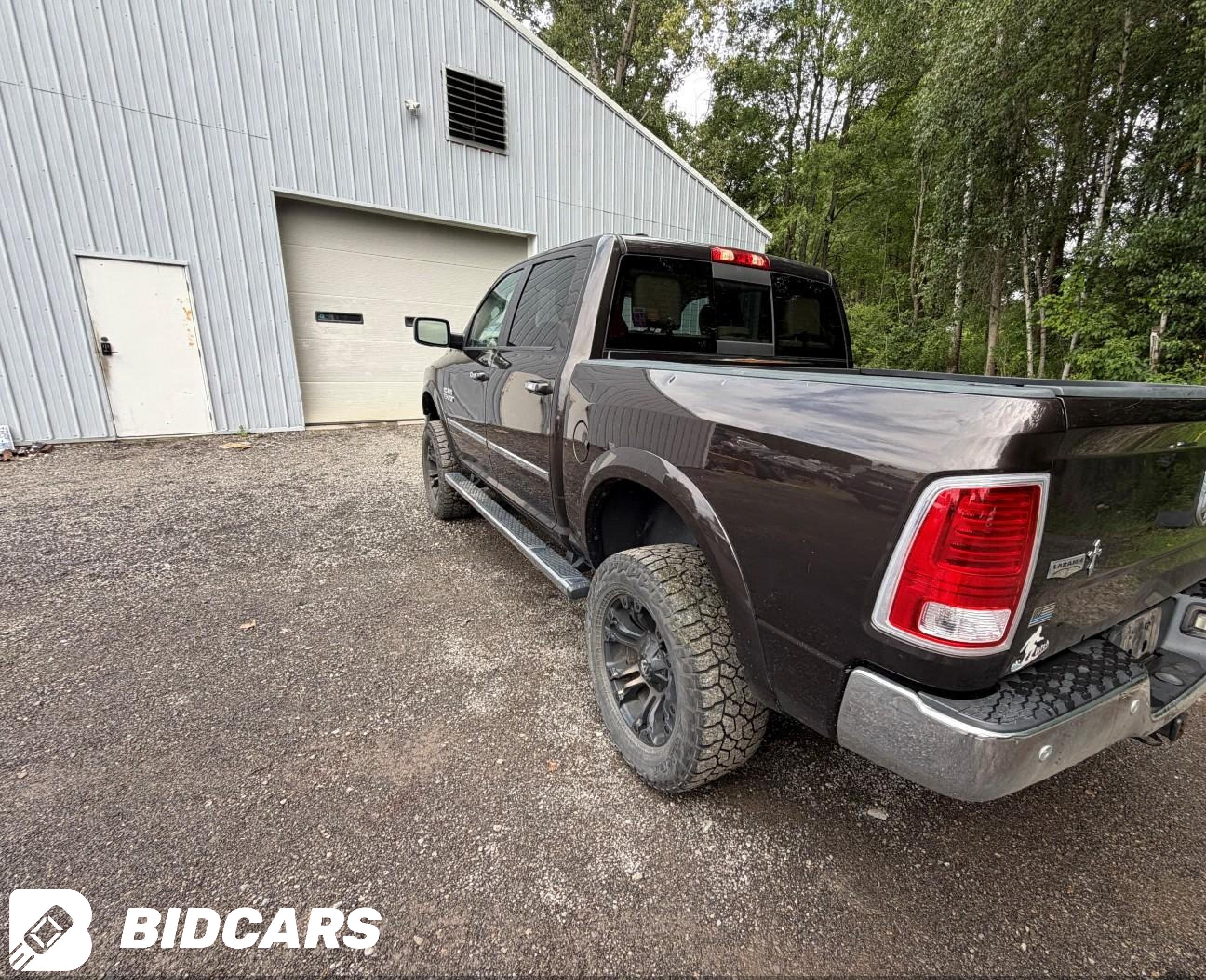 2016 RAM 1500, Laramie