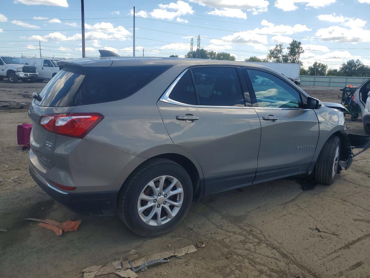 2018 Chevrolet Equinox, LT