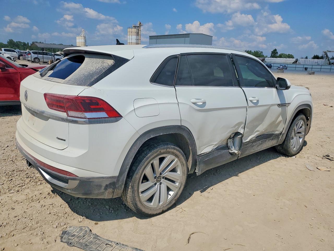 2023 Volkswagen Atlas, SE