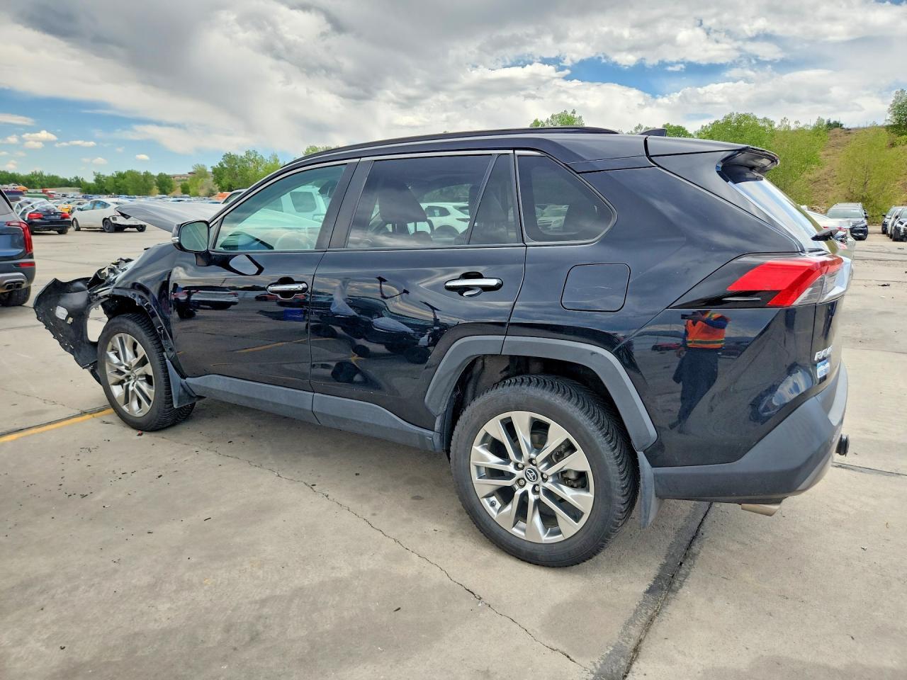 2019 Toyota RAV4, Limited
