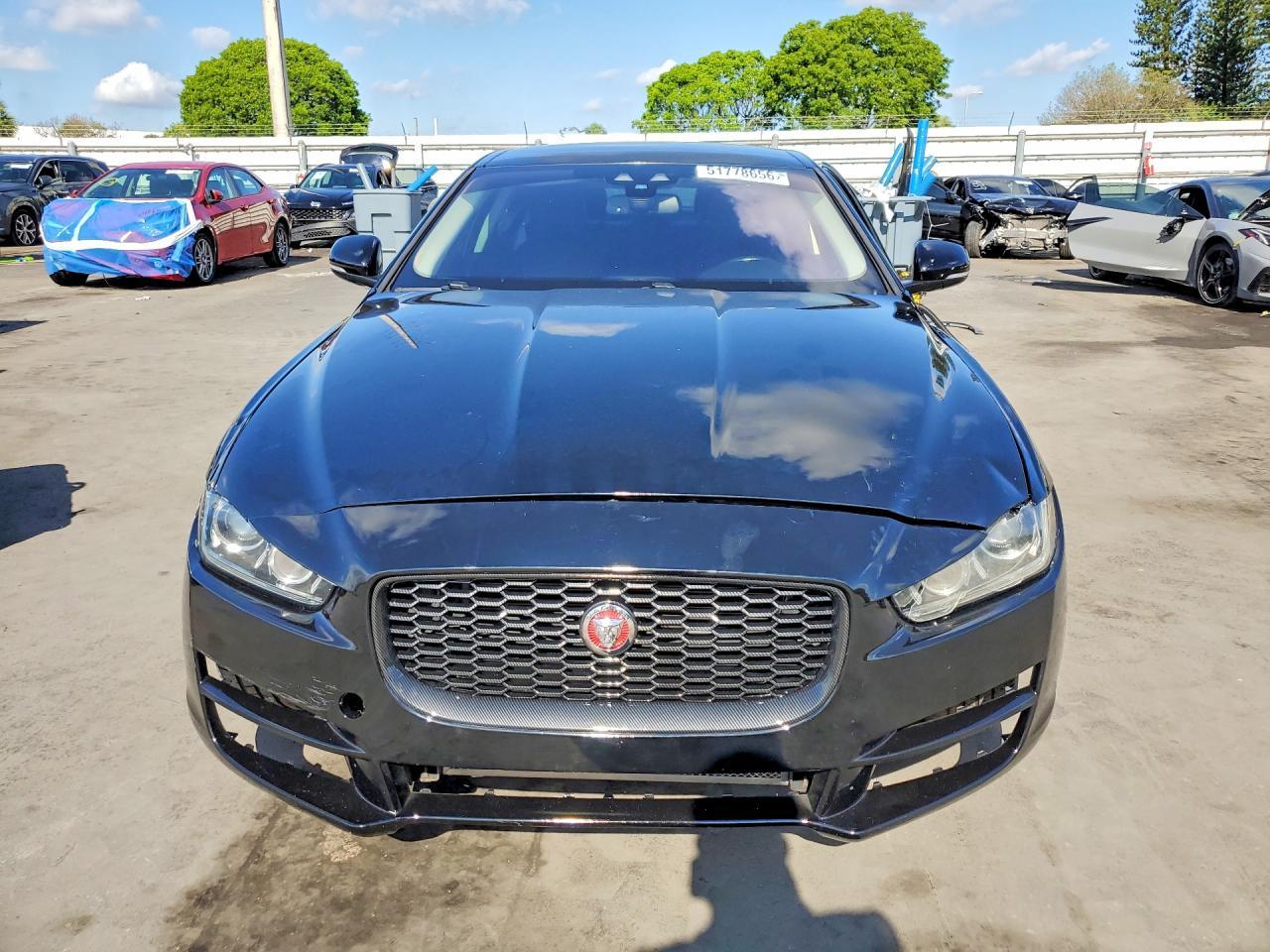 2017 Jaguar XE, Premium