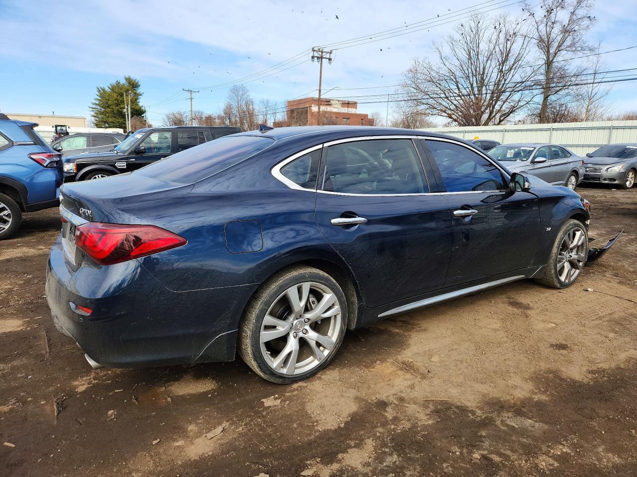 2019 Infiniti Q70, L 3.7 Luxe