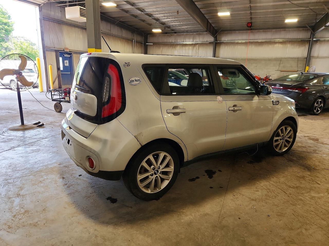 2019 KIA Soul, +