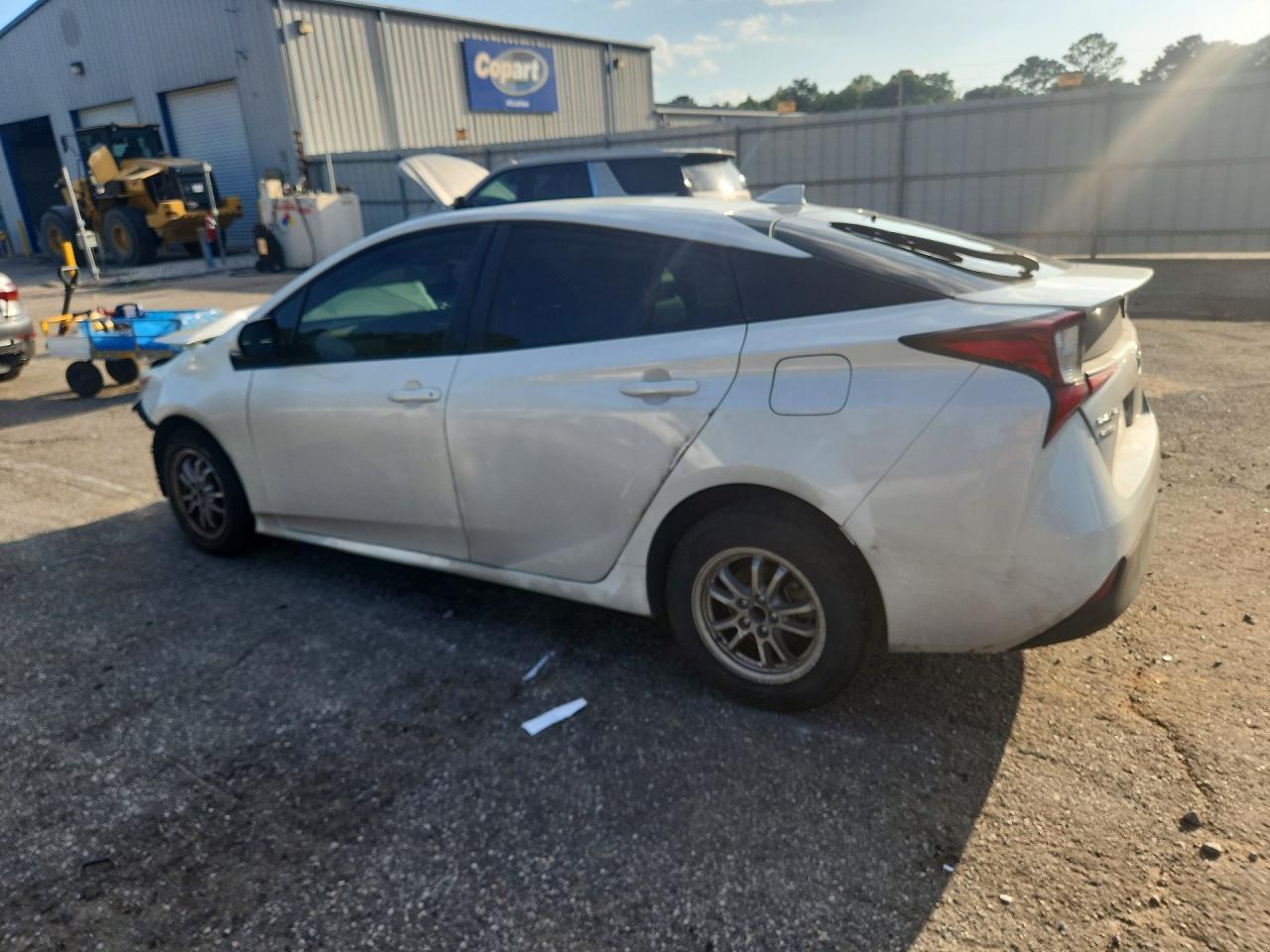 2019 Toyota Prius, Xle Awd-E