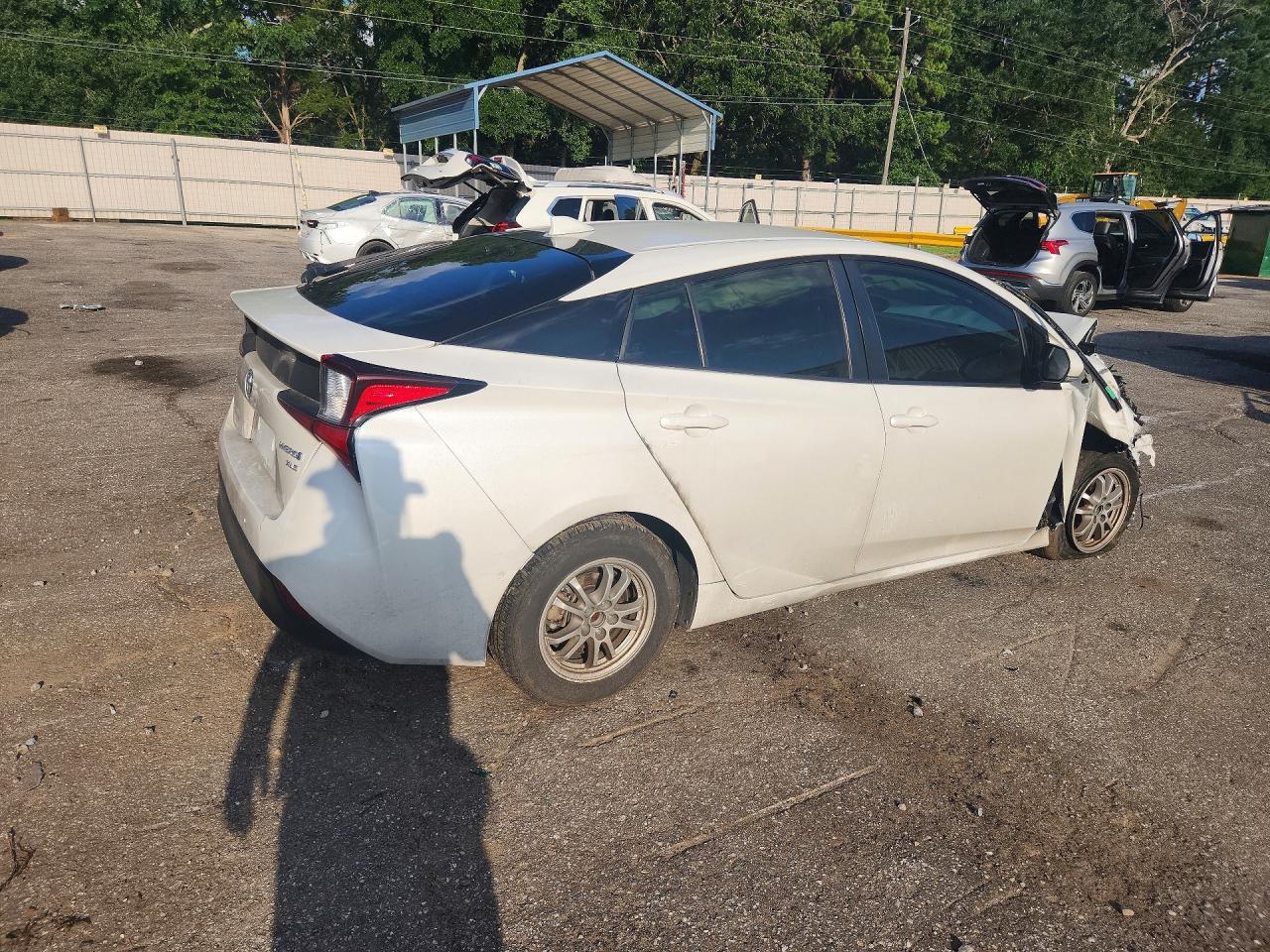 2019 Toyota Prius, Xle Awd-E